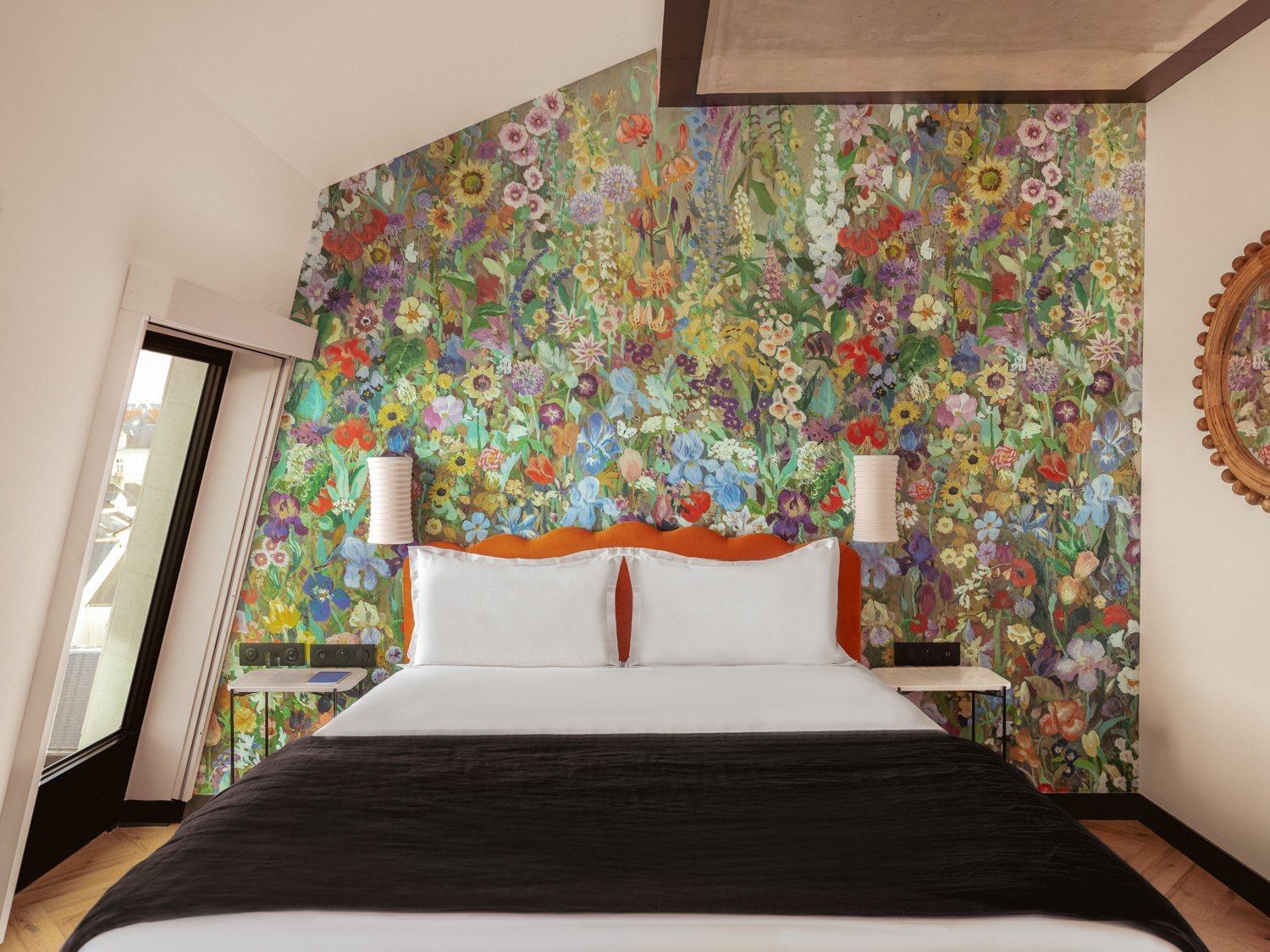 c5d7b14a-fac3-4957-aee8-23944916c48a