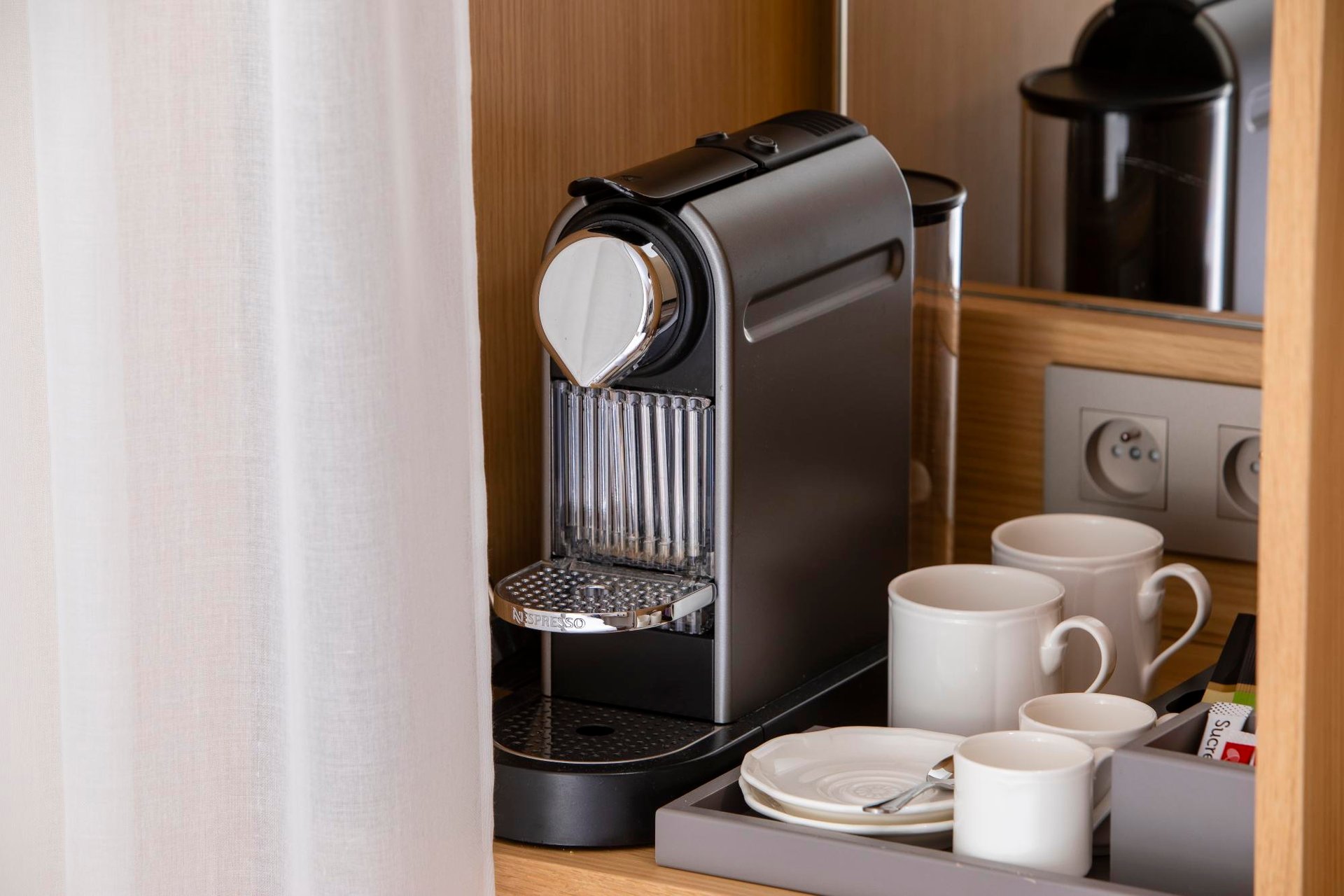 Hotel Beige Classic Room Coffee machine