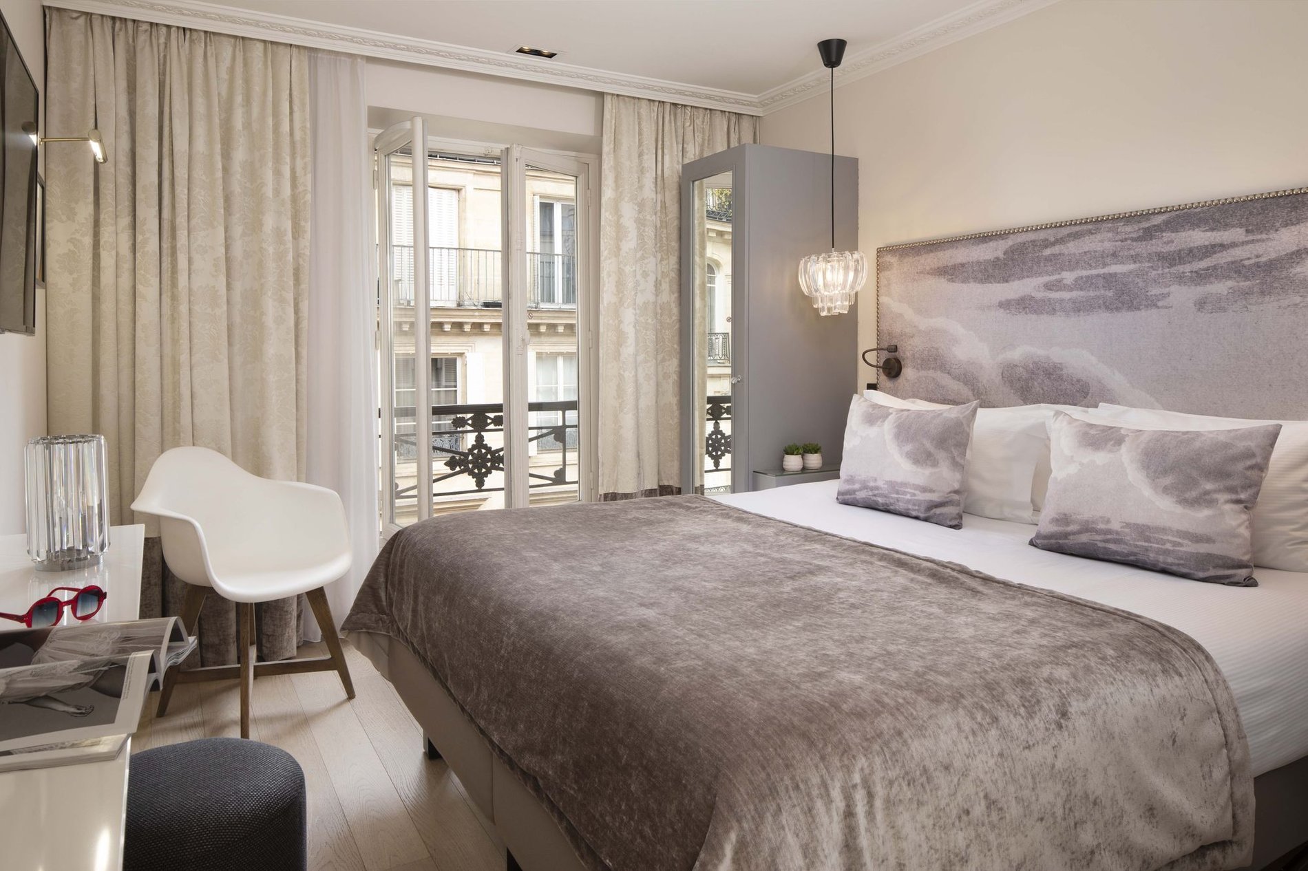 Hotel Monsieur Chambre Deluxe