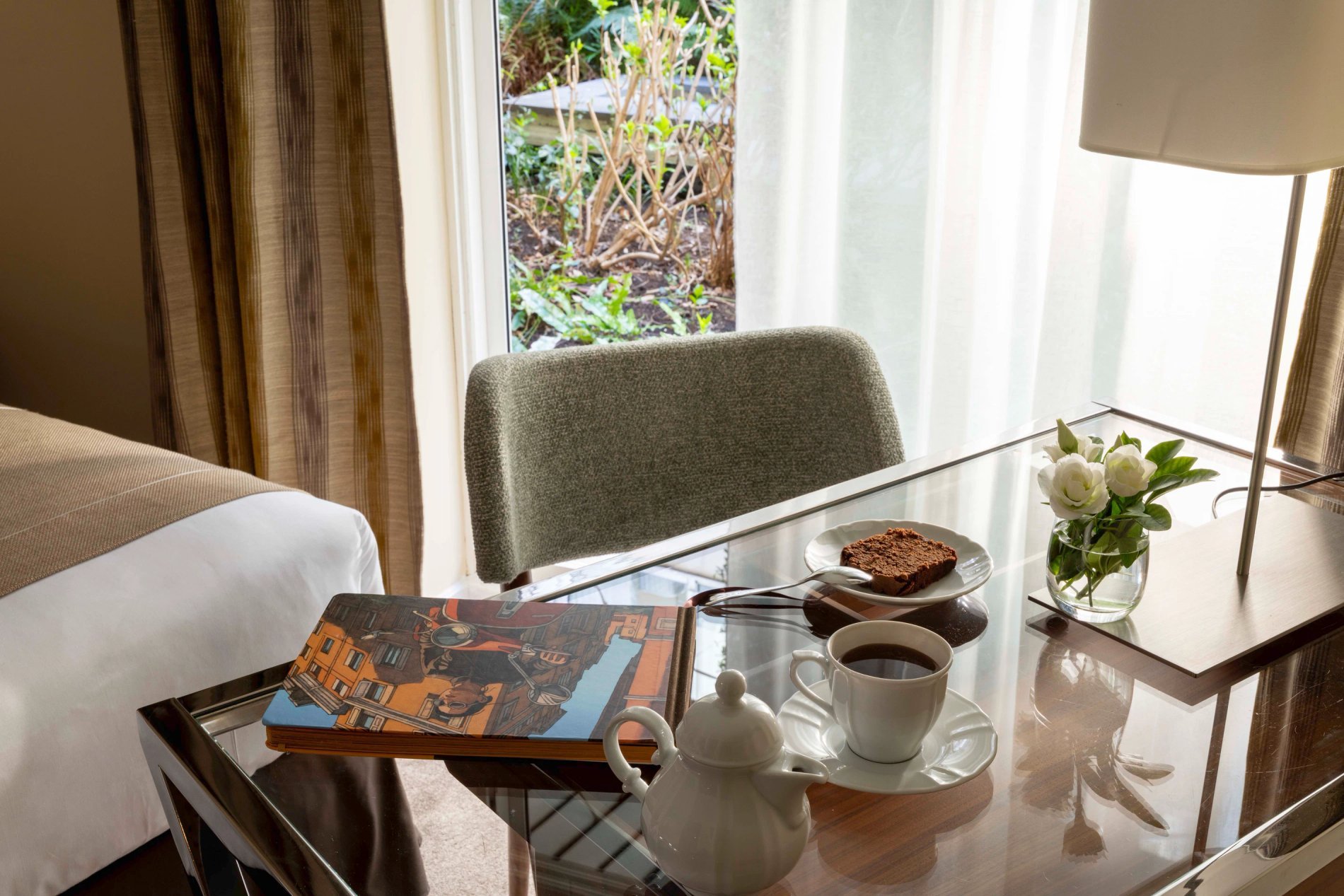 c7a767b4-10cb-4b86-a24c-59a02d70a4d9