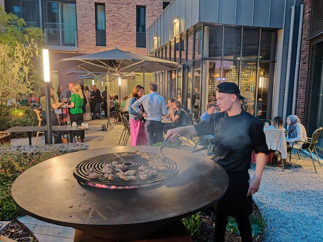 Barbecue en terrasse au B’Comme, Louvain-la-Neuve