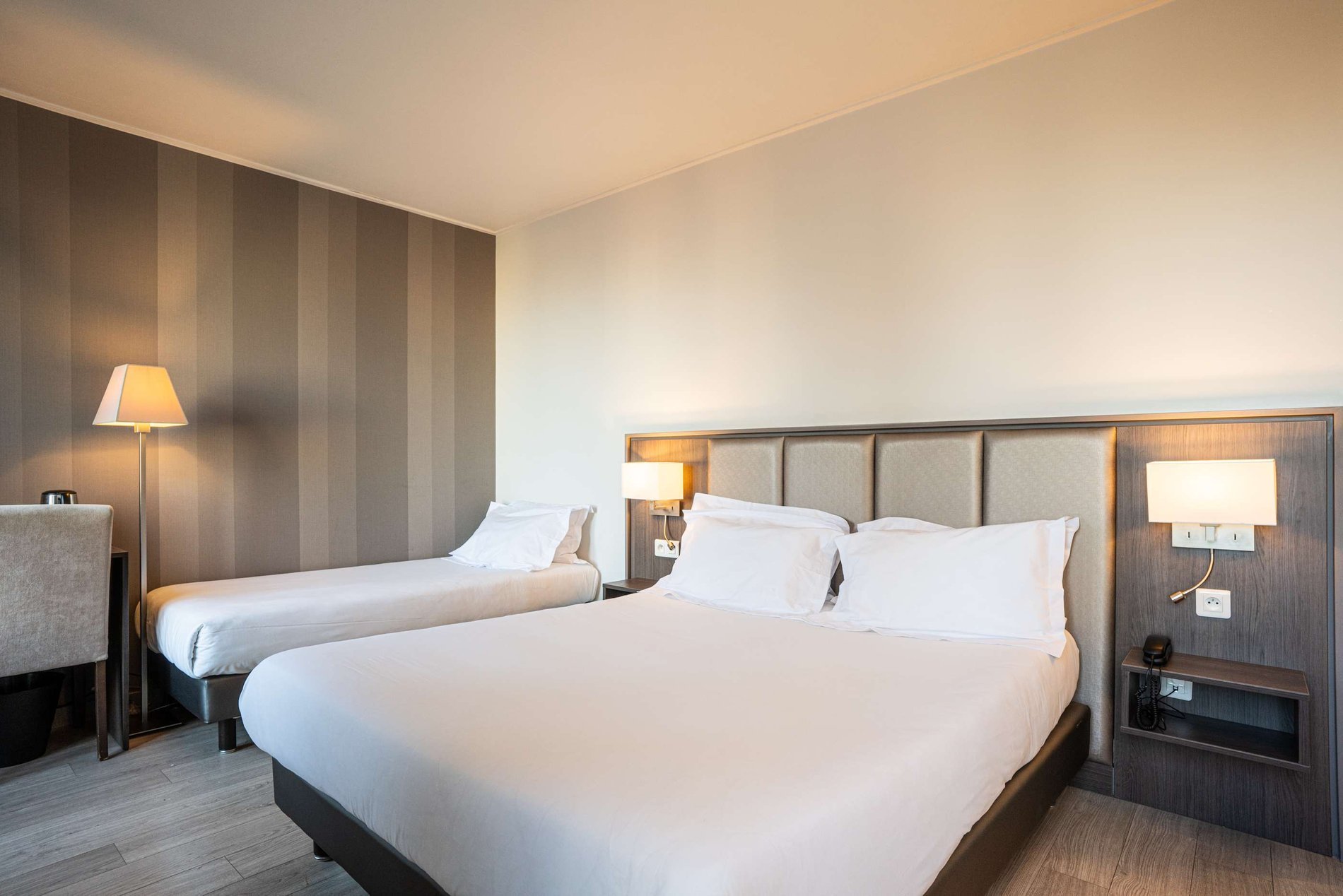 Triple Room - Hôtel de Flore - Boutique Hôtel Paris Montmartre