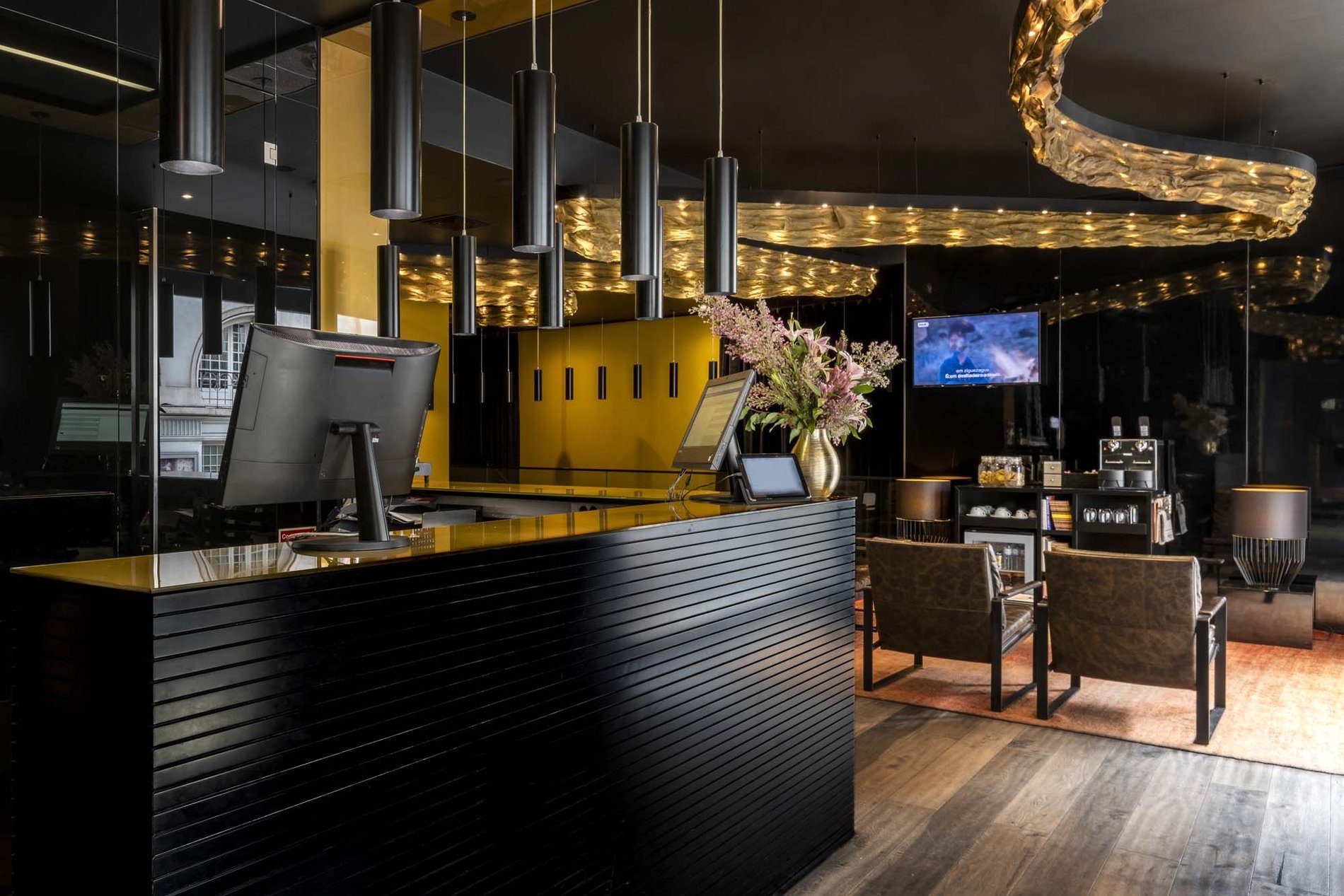 c9c683a6-3000-4d1b-a1ad-85dc942de41c