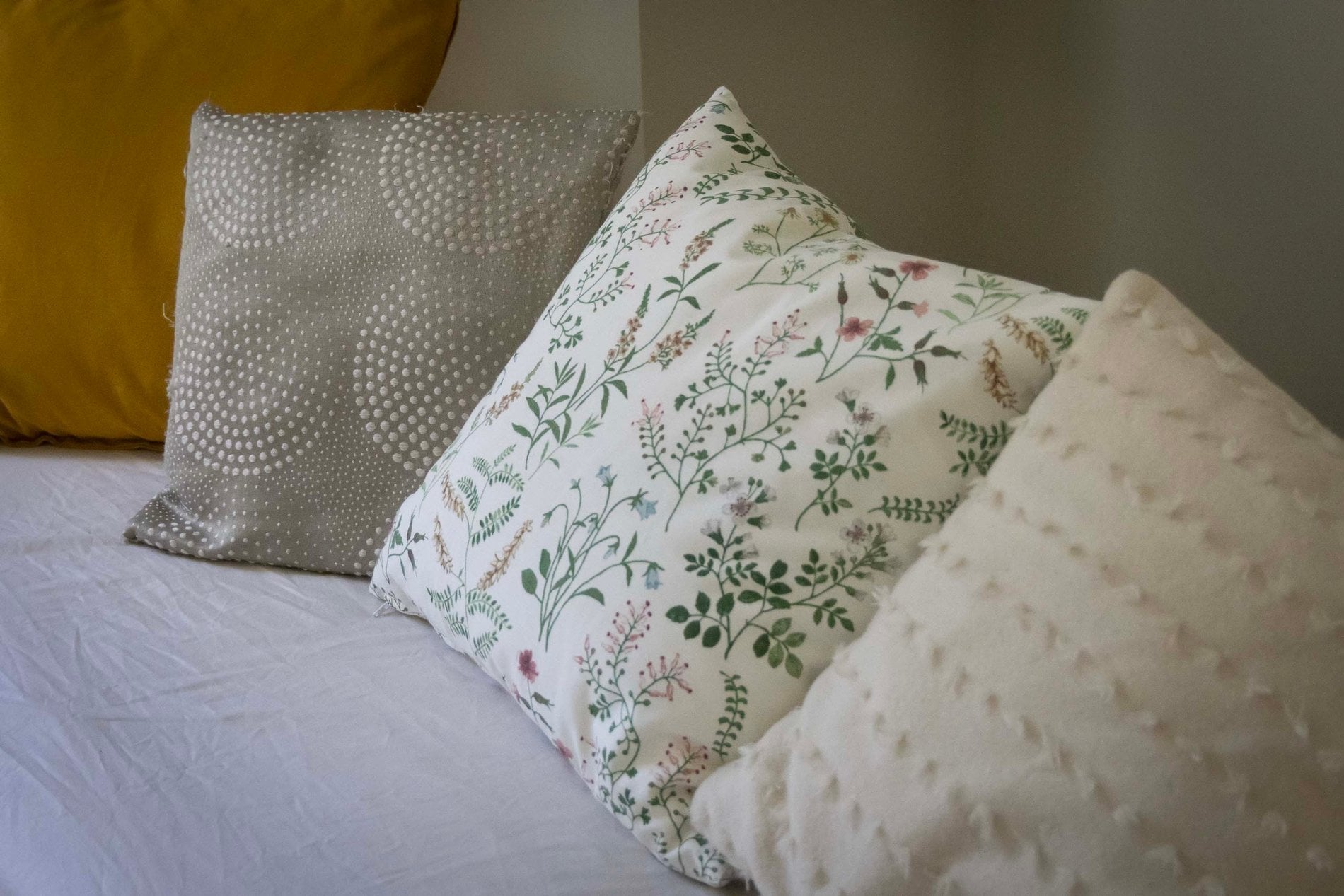 ca230cdb-60e3-4f0c-a3b5-4932f5e64b24