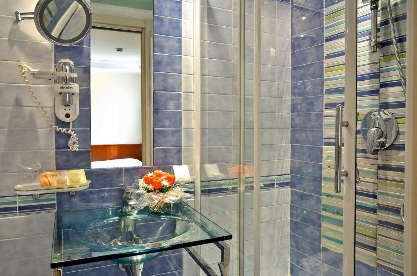 ca5dccd3-1016-449d-a8a1-0e19358478e2