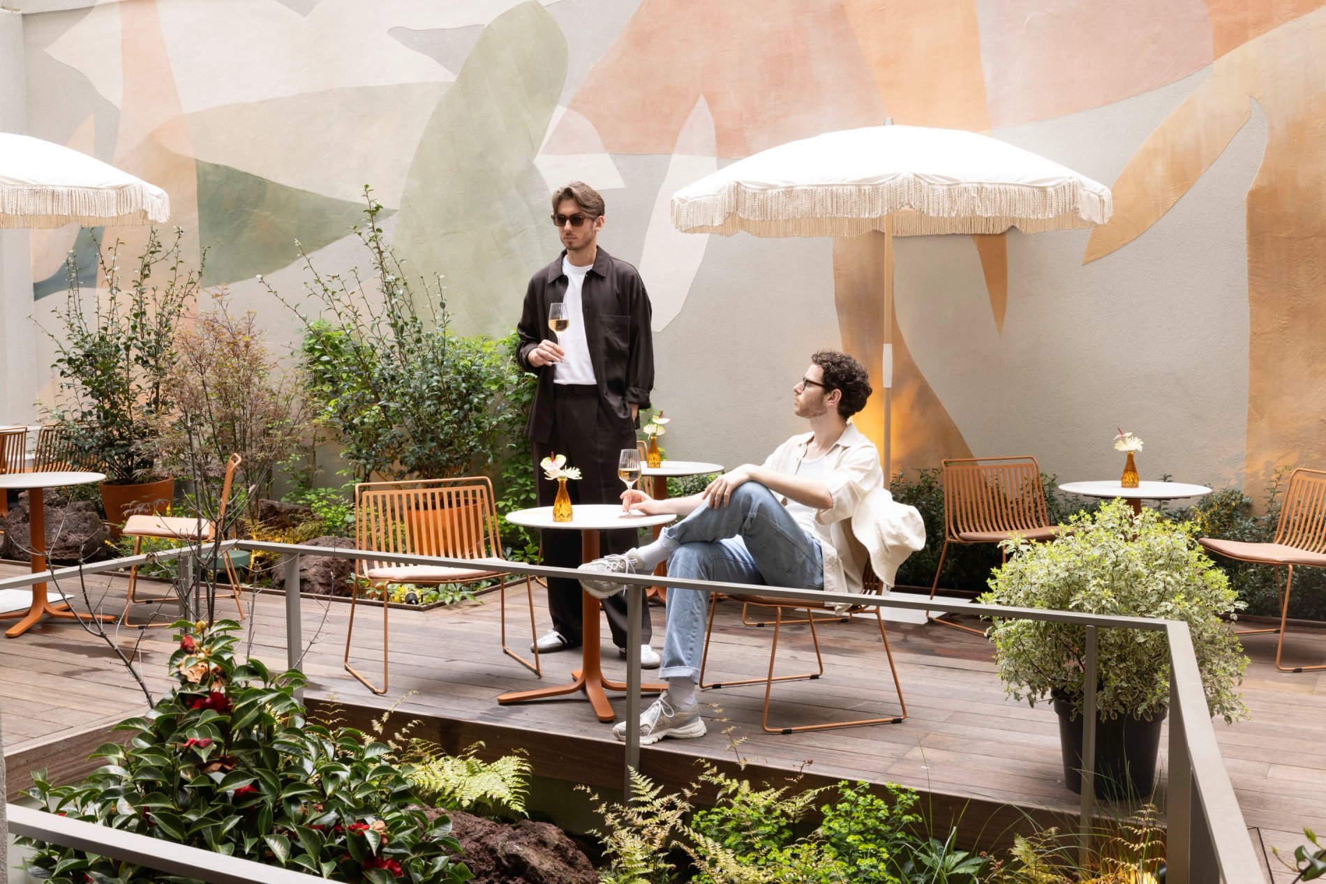 ca61807c-bf97-4da9-93c2-16182151d9c0