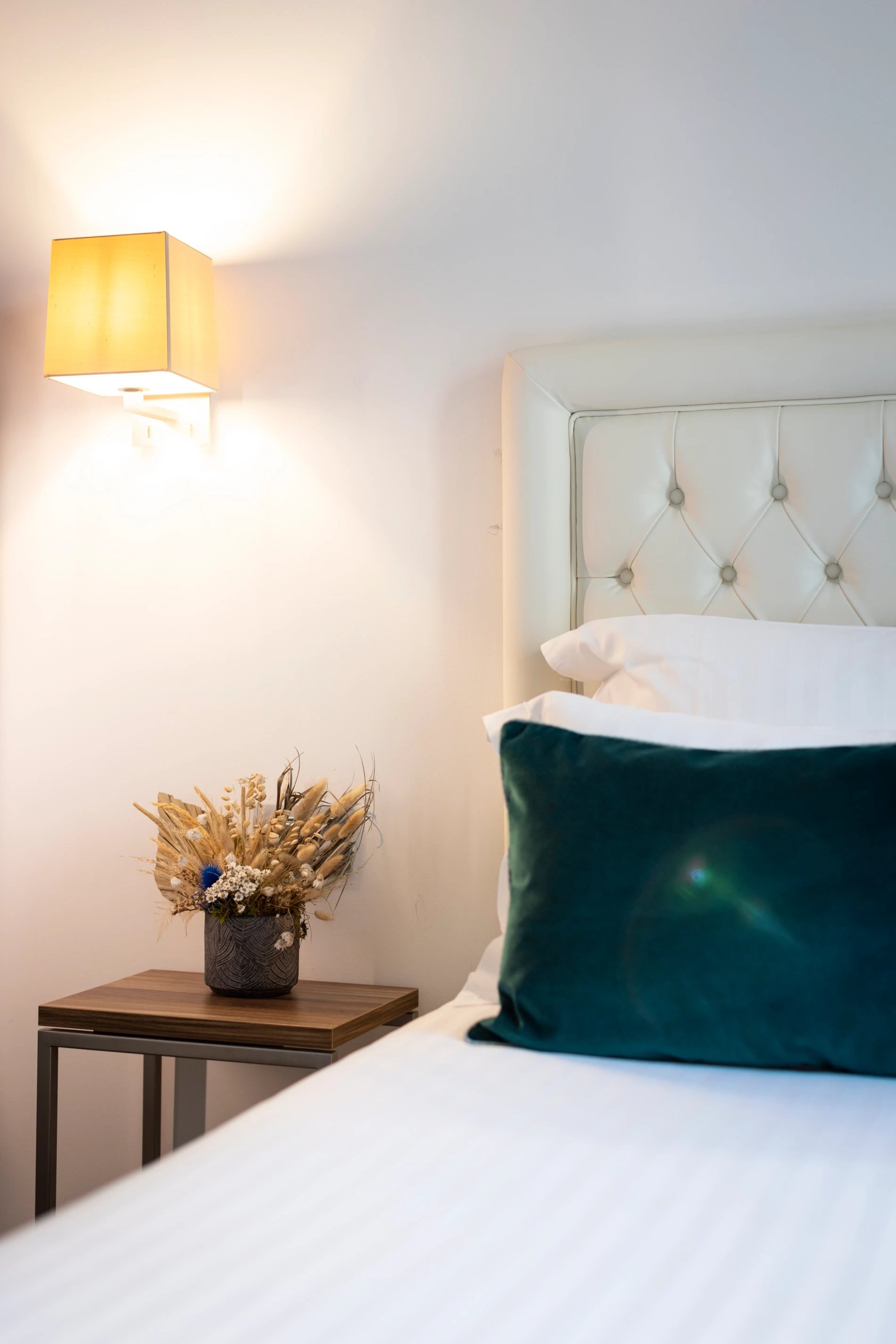 caad90ea-2ac8-4a4c-a048-4e05e3bbfc75