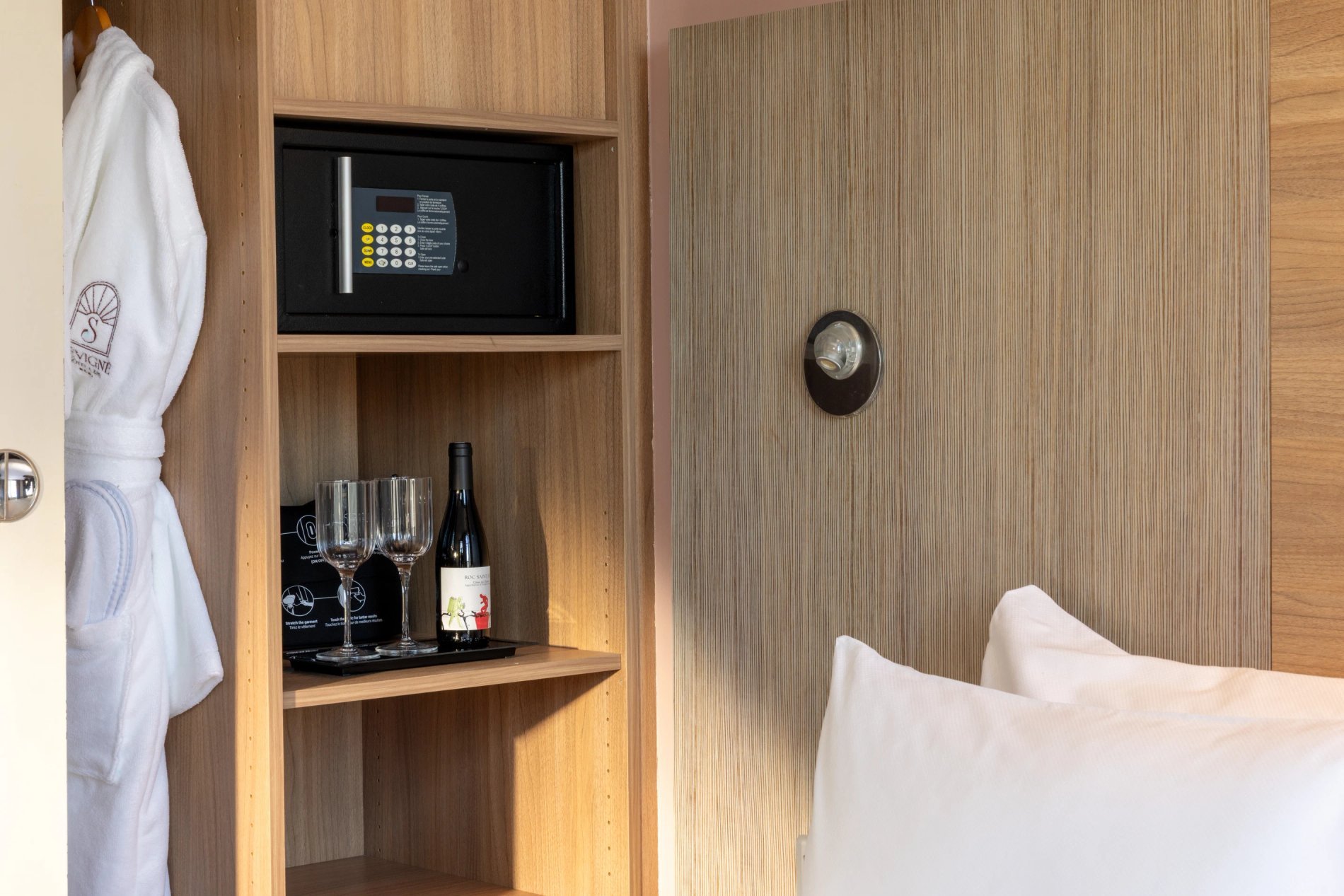 cb1323cc-ca47-4a0e-98d9-ab96f1137cc8