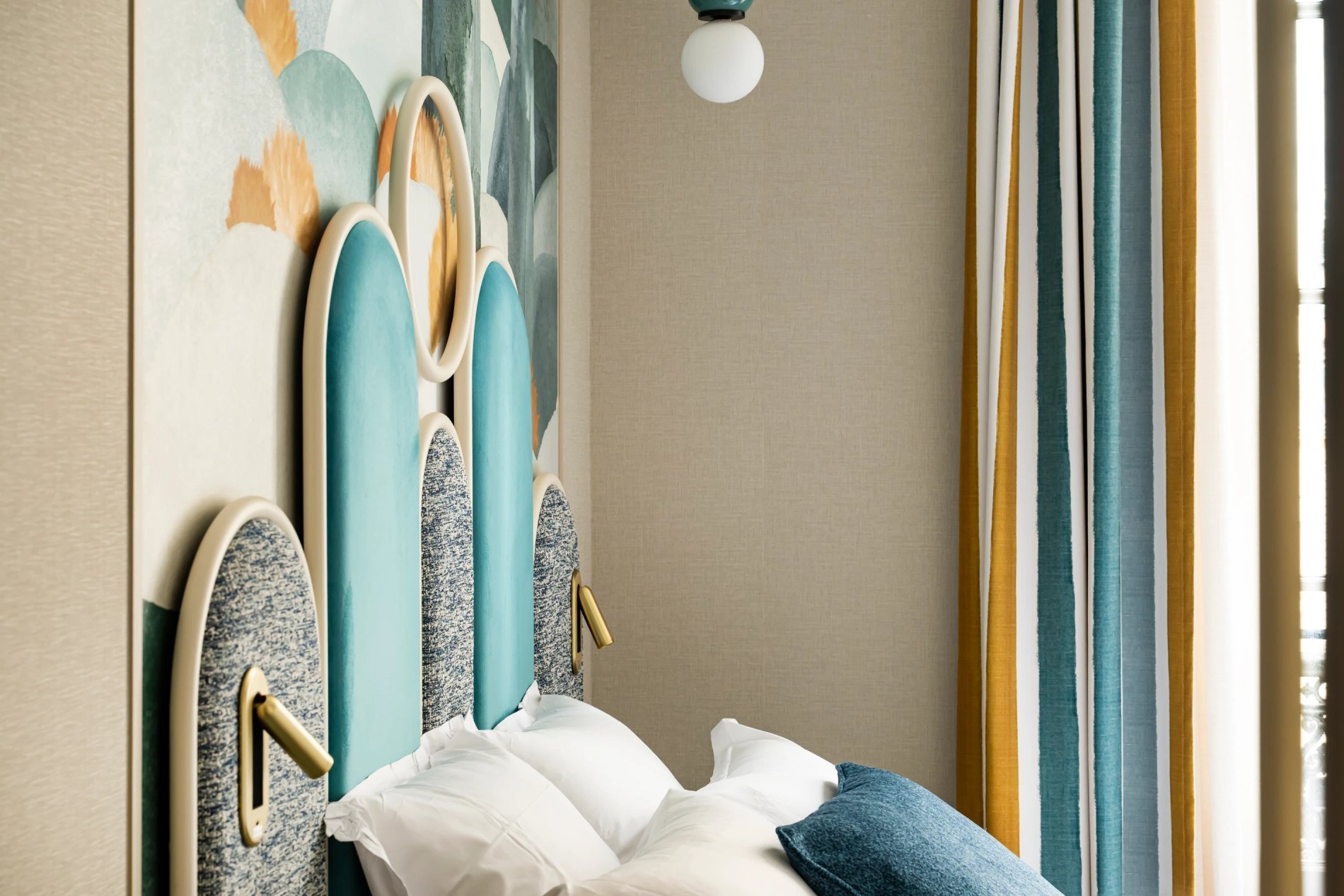 cb3adeb2-ef36-429c-a90e-634eff536b9d