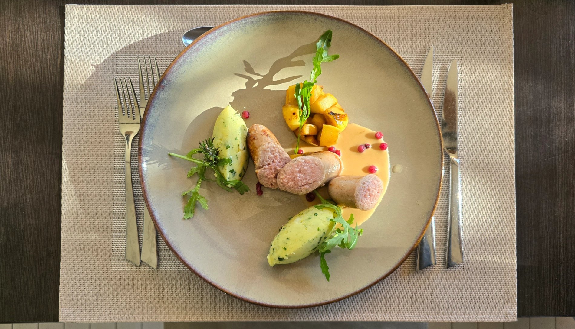 cb6d50da-06bb-414f-b4d3-c768e623d1b3