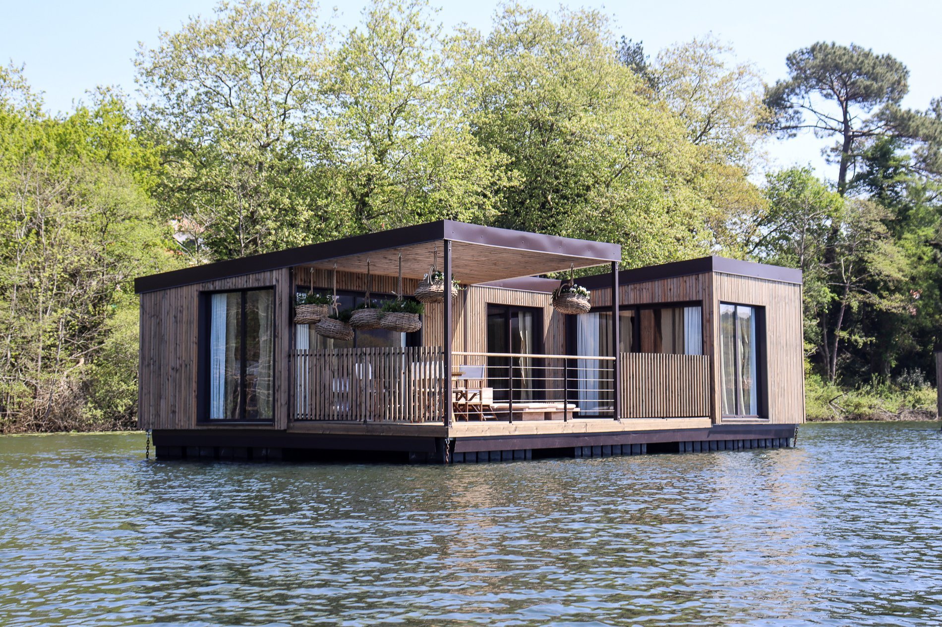 cbdecc9b-d45f-4b5f-bf32-ecc5bdfd90c6