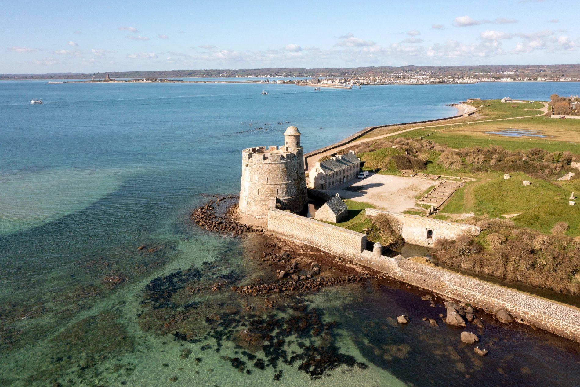 cc0c965b-2108-41ea-85e2-2a2f5945e41c