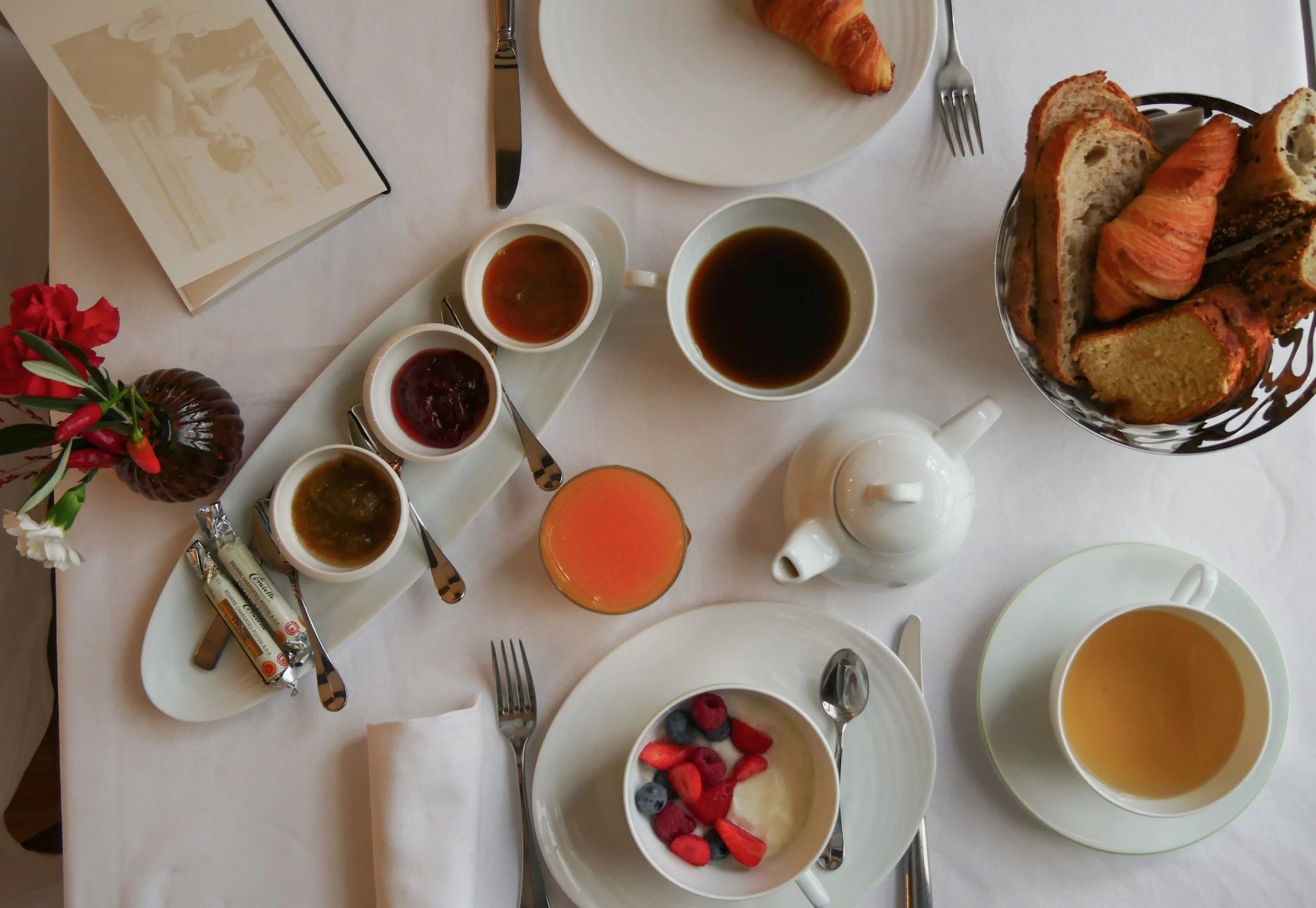 Hôtel de Cavoye Restaurant Gina Breakfast