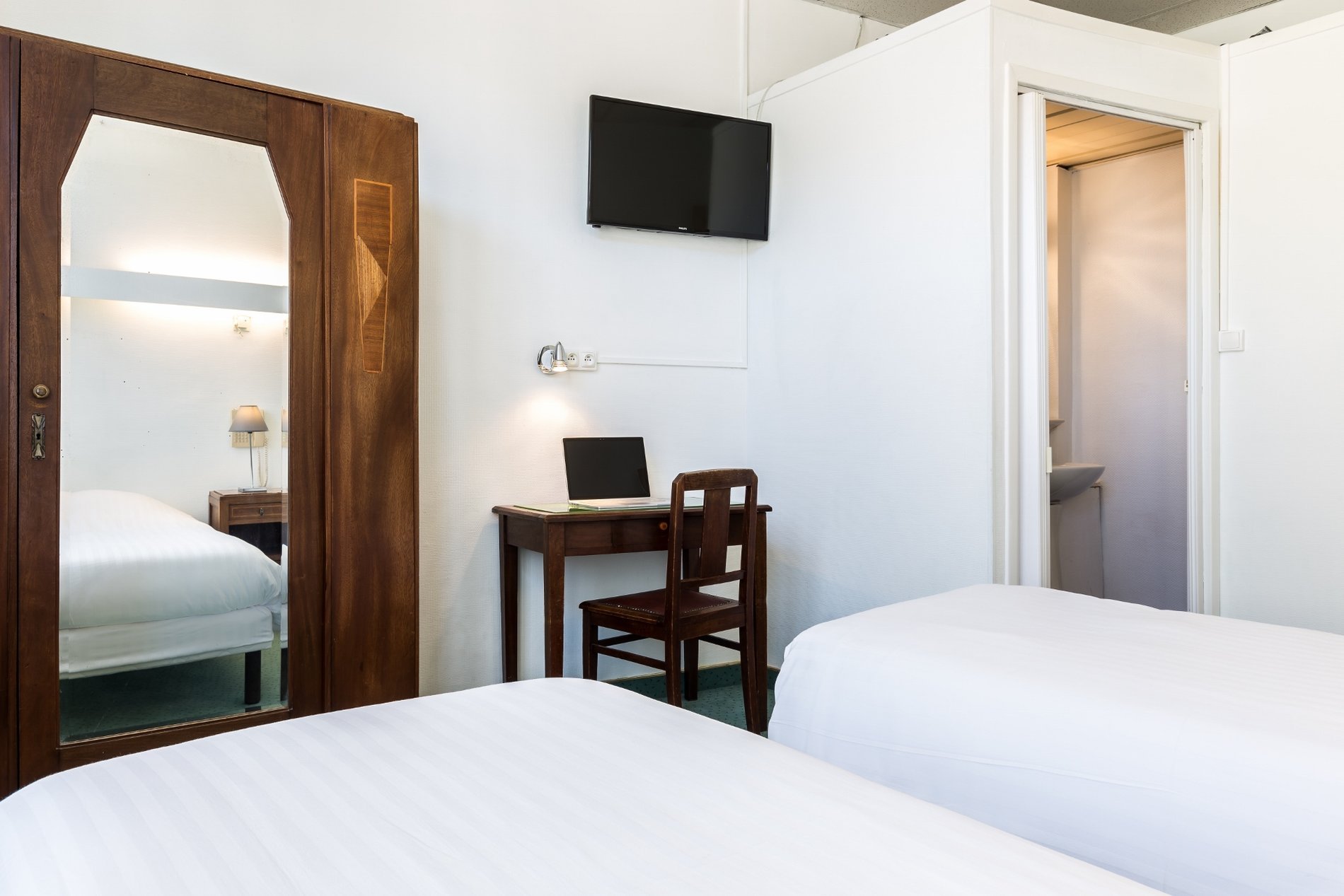 cc66fbde-e580-447a-a656-7fcf8b2a2077