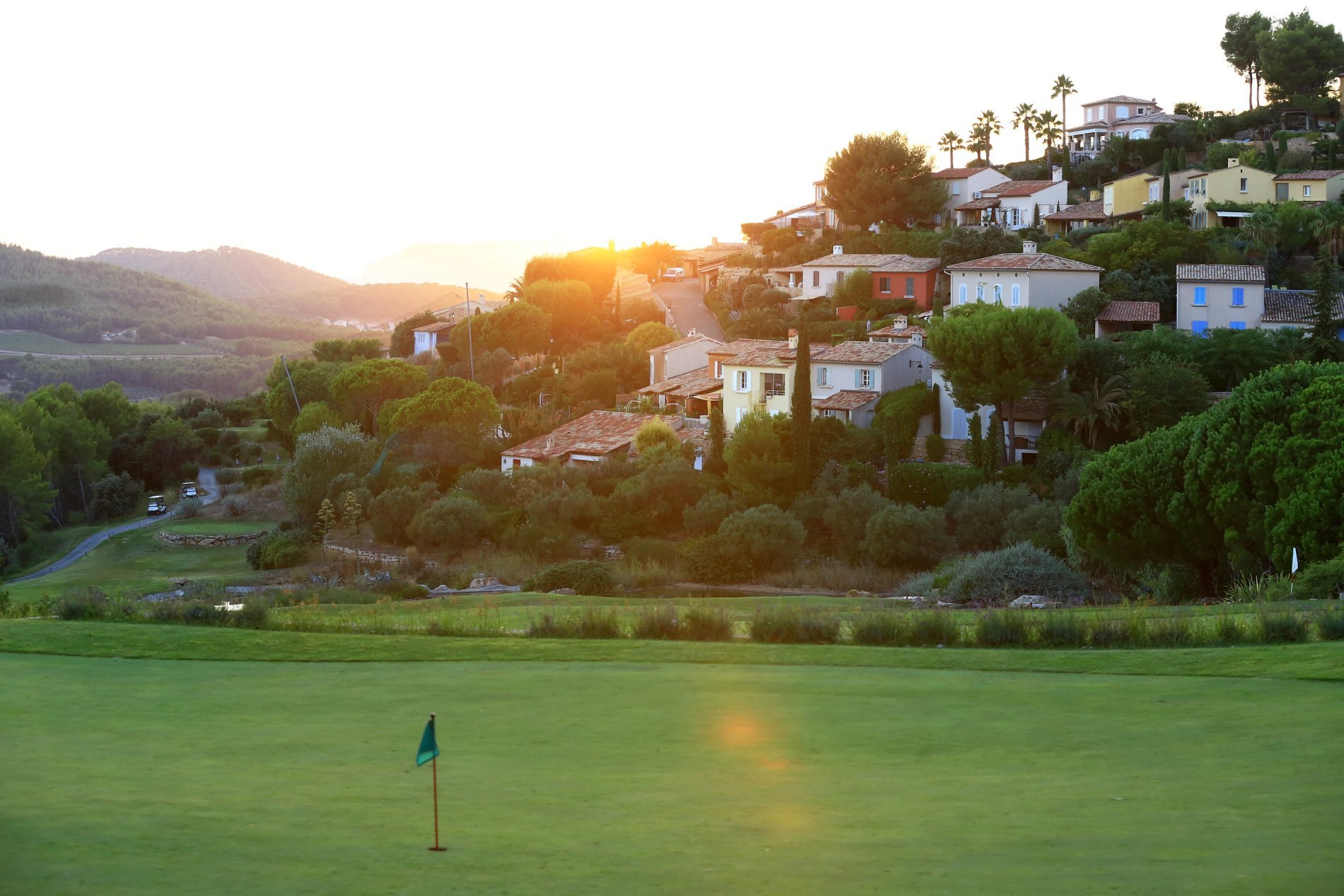 cd0b1b2c-5966-4051-8f64-d06e2d7bd2cf