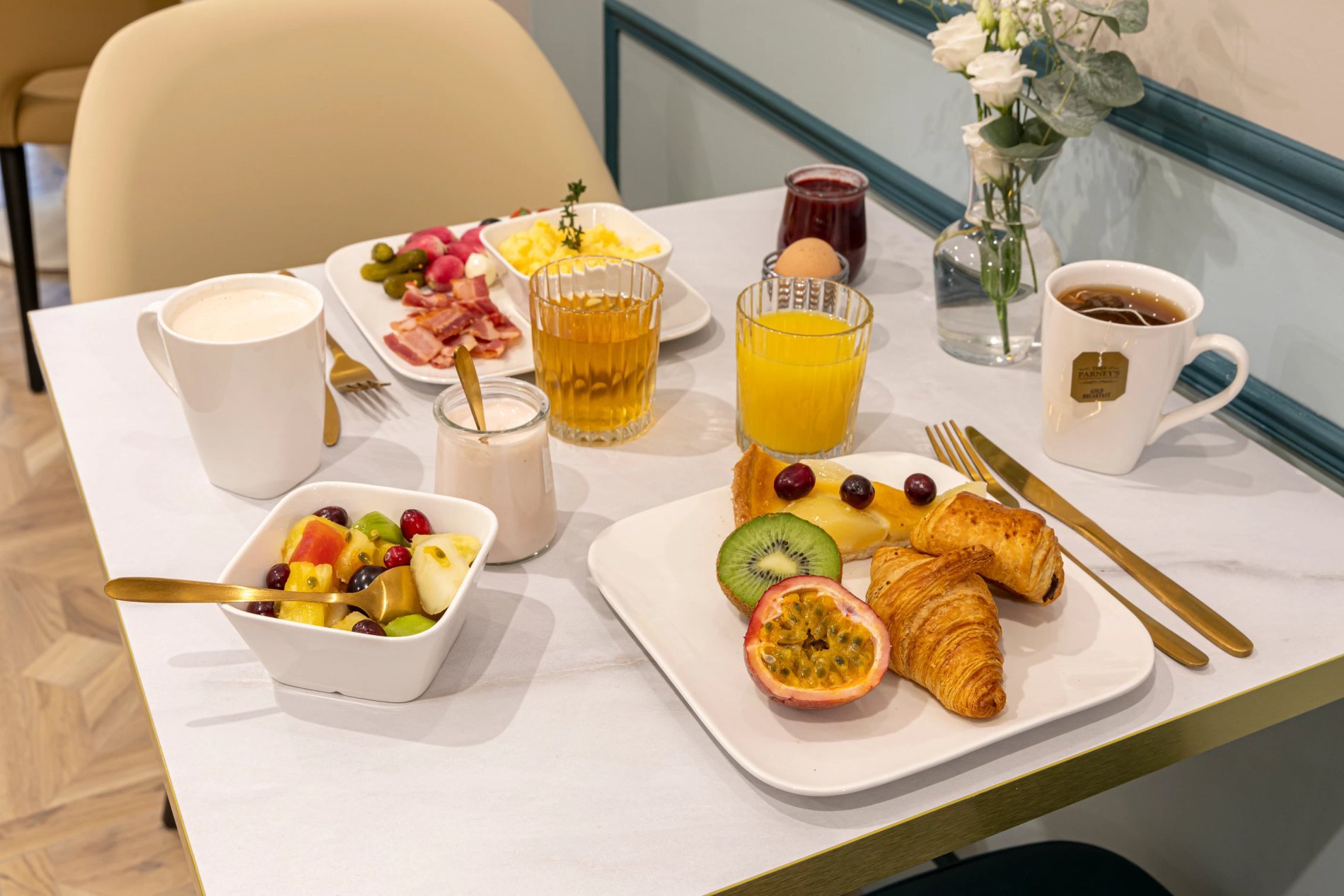 Splendid Hôtel | Salle Petit-déjeuner buffet