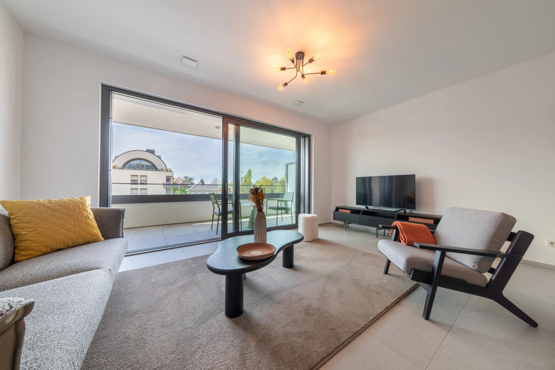 ce3d5750-cf30-4fd6-8599-cc5df824f736