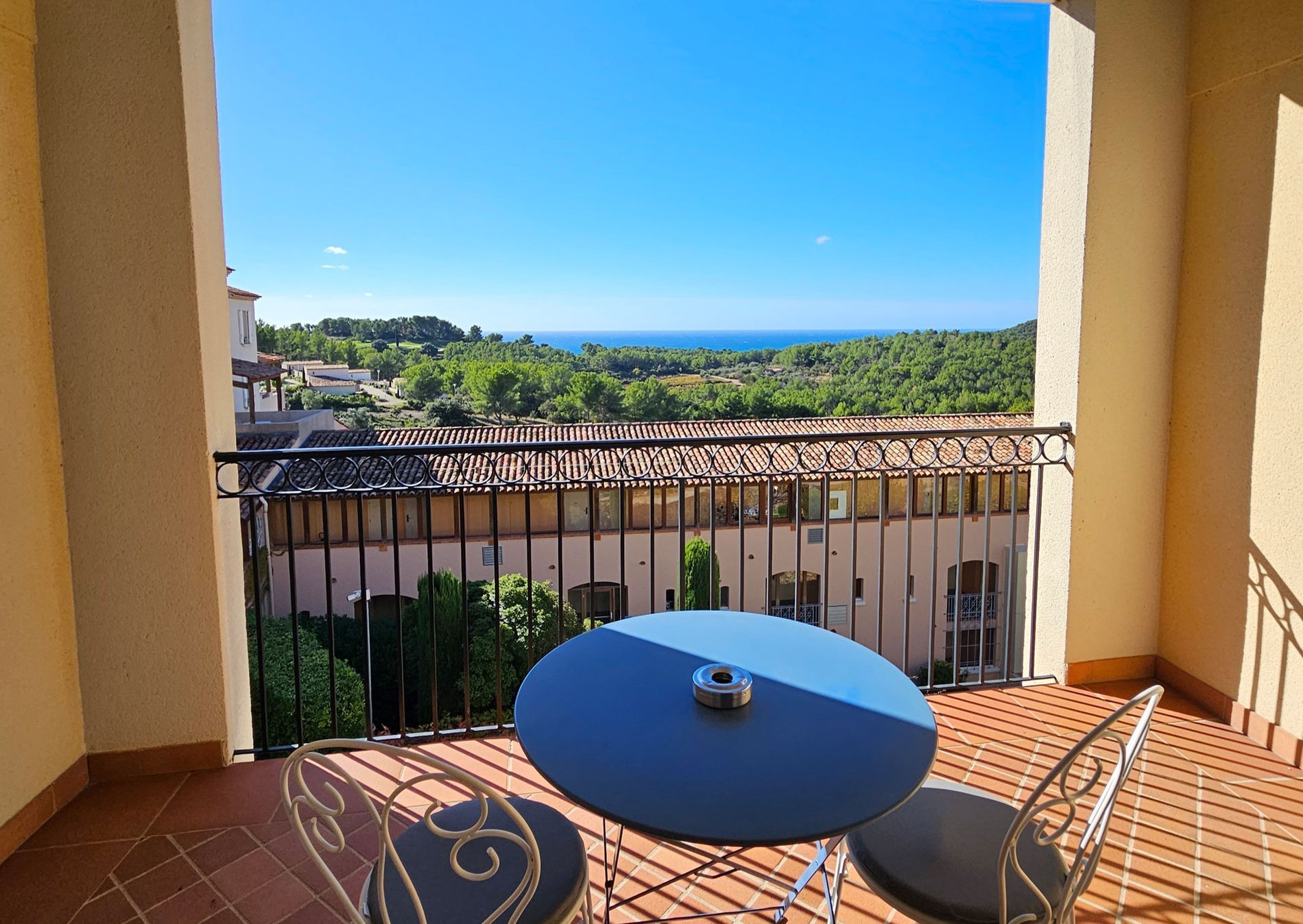 ce43e680-bbfc-482b-b2de-94a06a9d2489