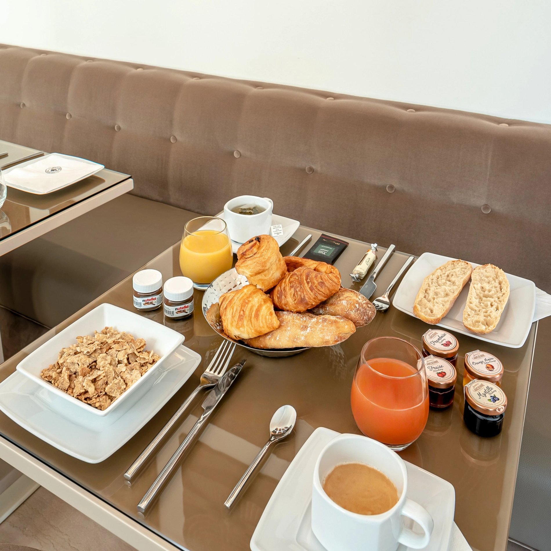 ce9cd737-9471-47b8-853d-3b1c54722fe7