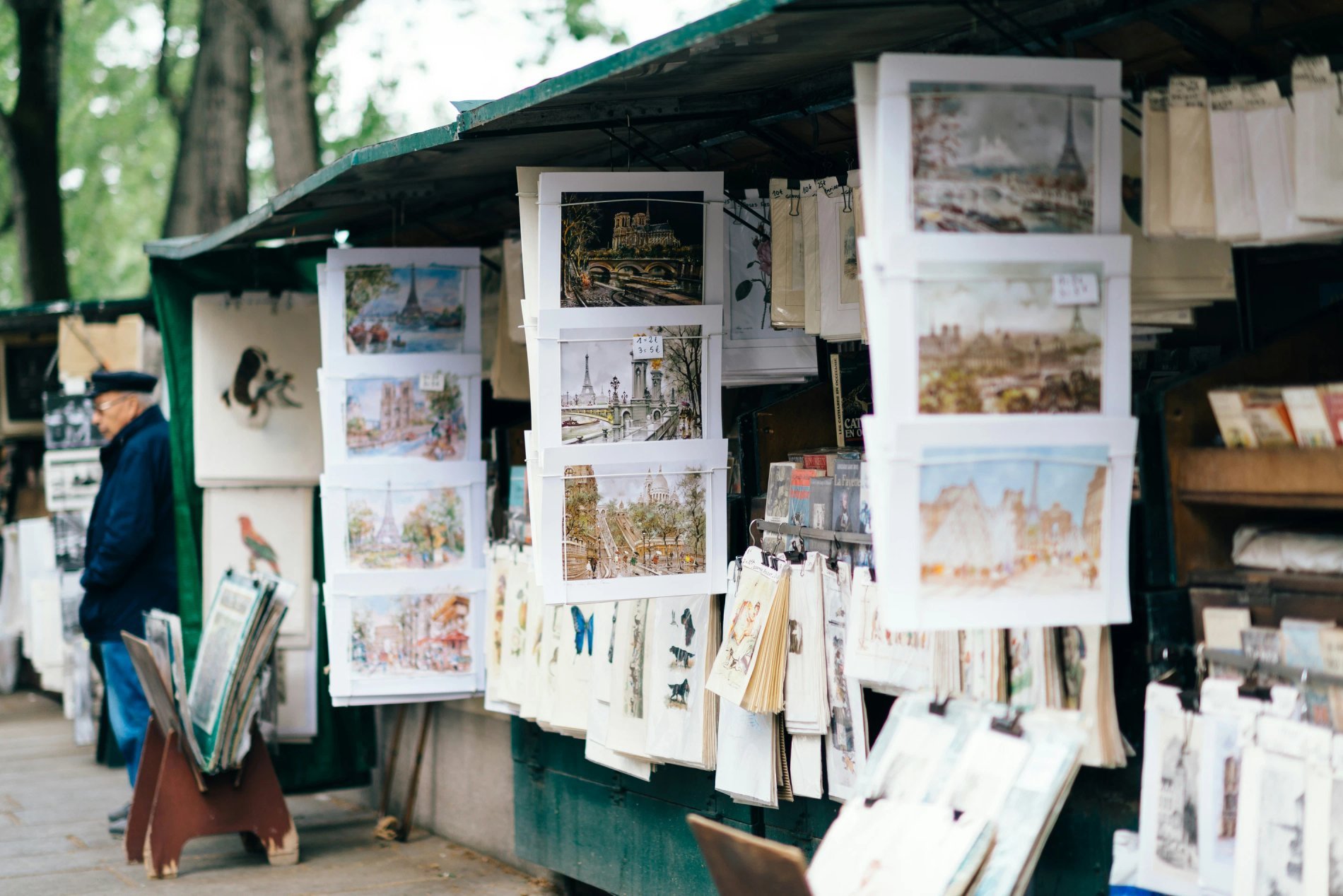 Bookseller along the Seine river near Hôtel Prince de Conti