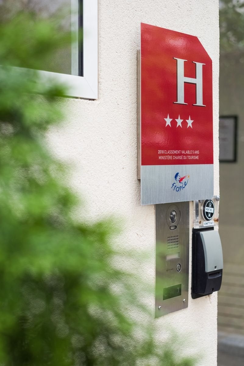 d0b4c803-17fe-4dc4-b294-2ebcc7e456da