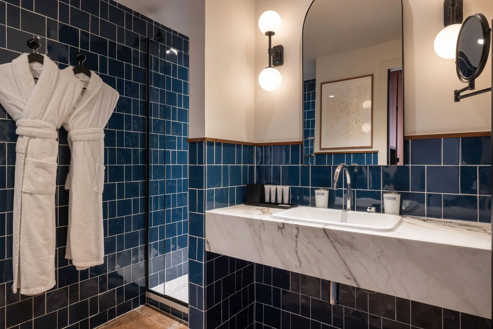 d1627b21-fd96-416f-b013-4245640d074e