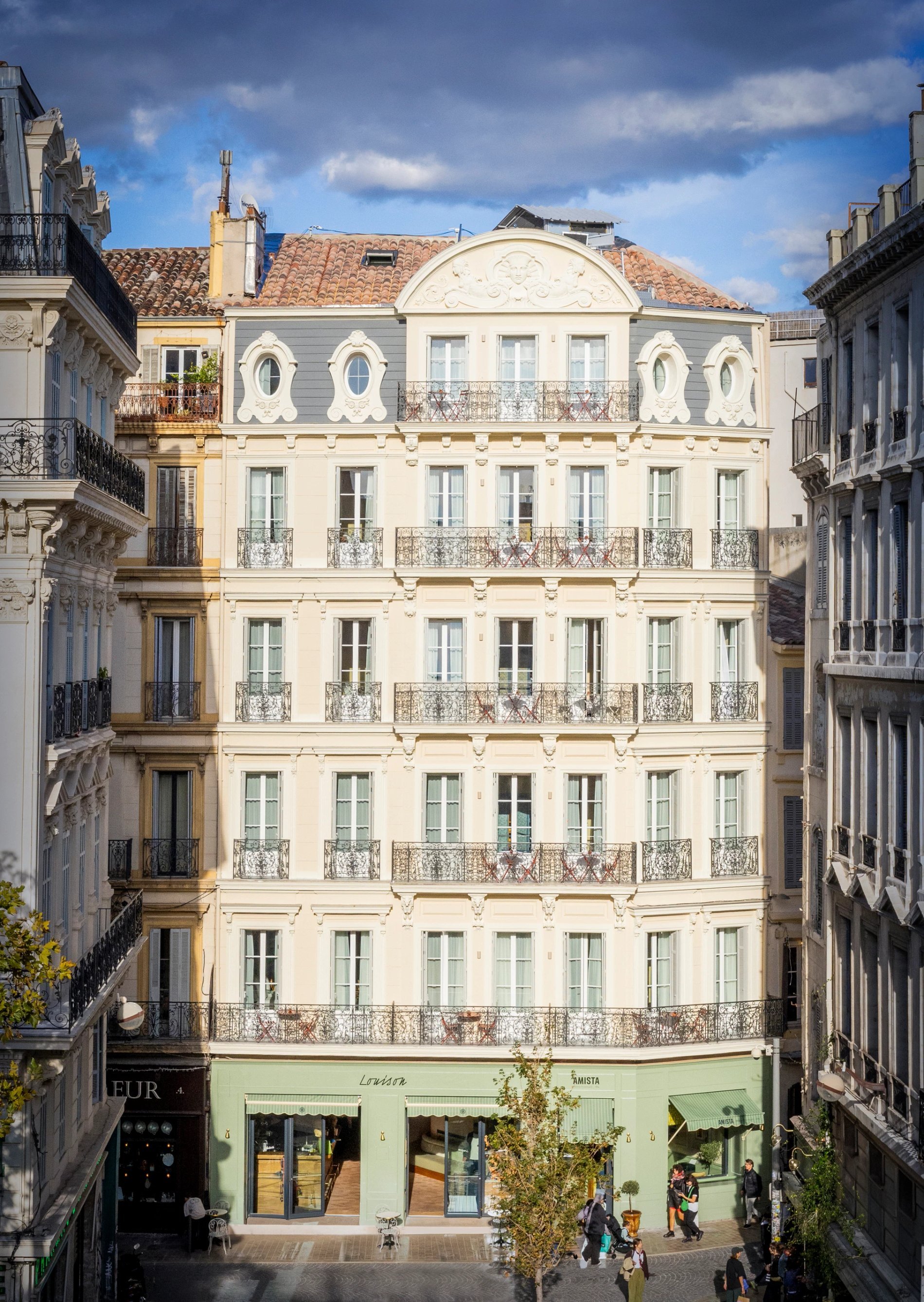 d2020587-2b20-4045-8c62-b899c3bab958