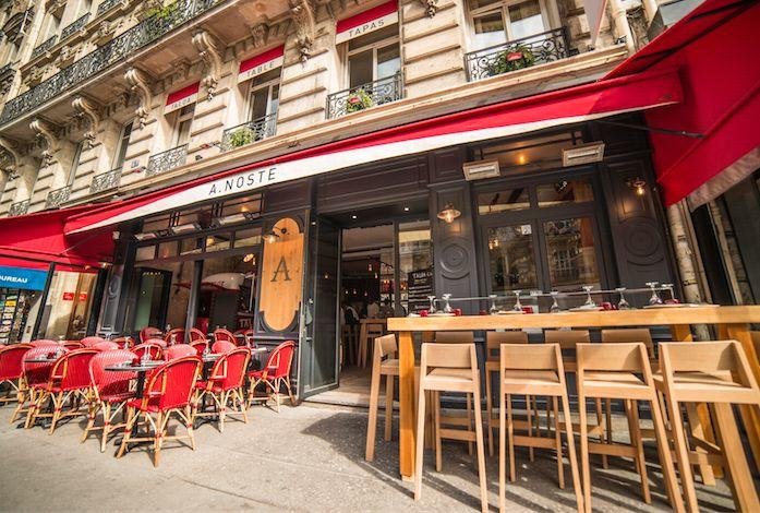 L'A Noste is a friendly tapas restaurant close to la Bourse, 2 steps from the Hotel Gramont