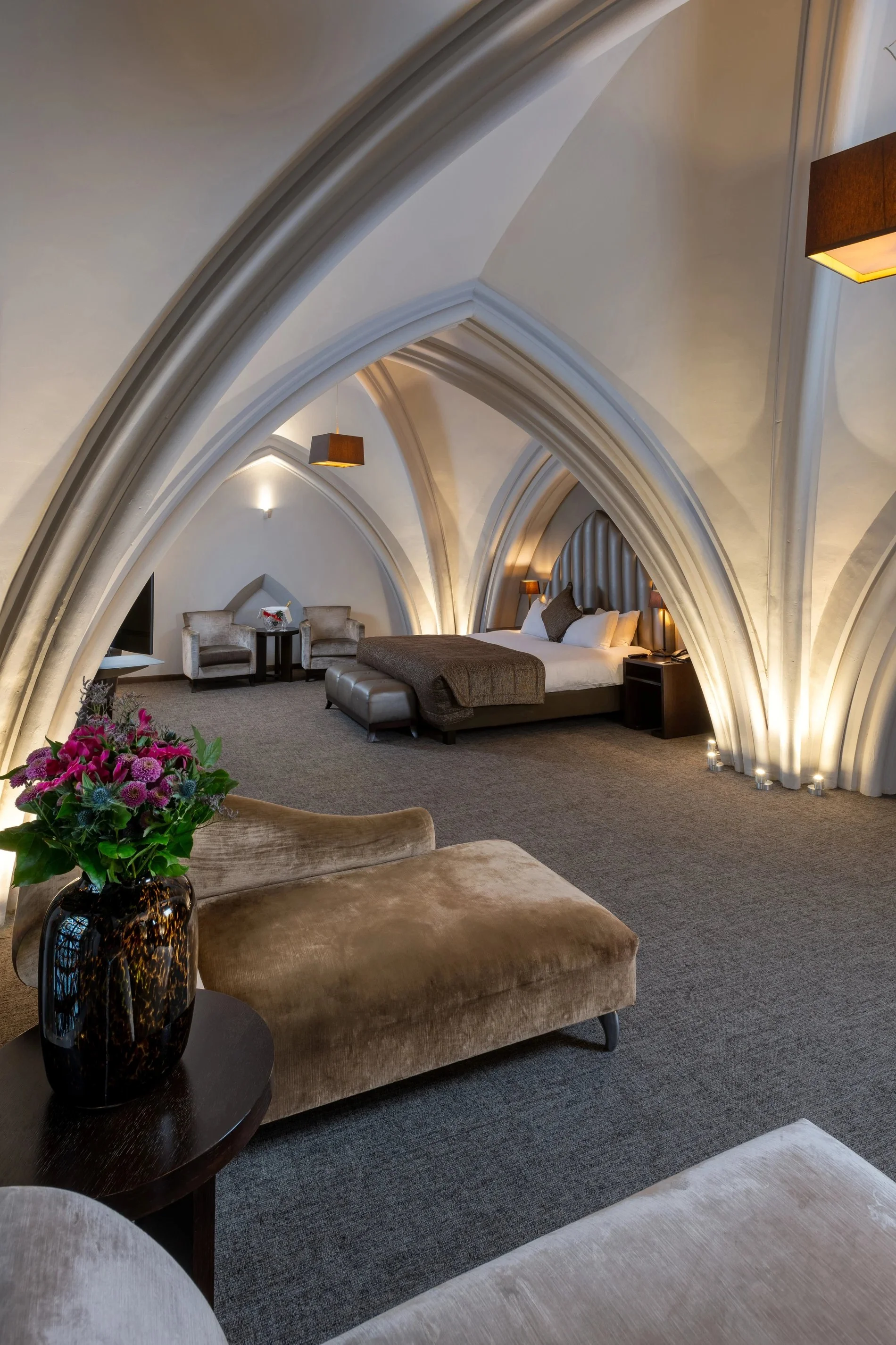 Chambre Exceptional, chambre confort, hôtel historique, chambre avec salon, chambre avec bureau, chambre contemporaine