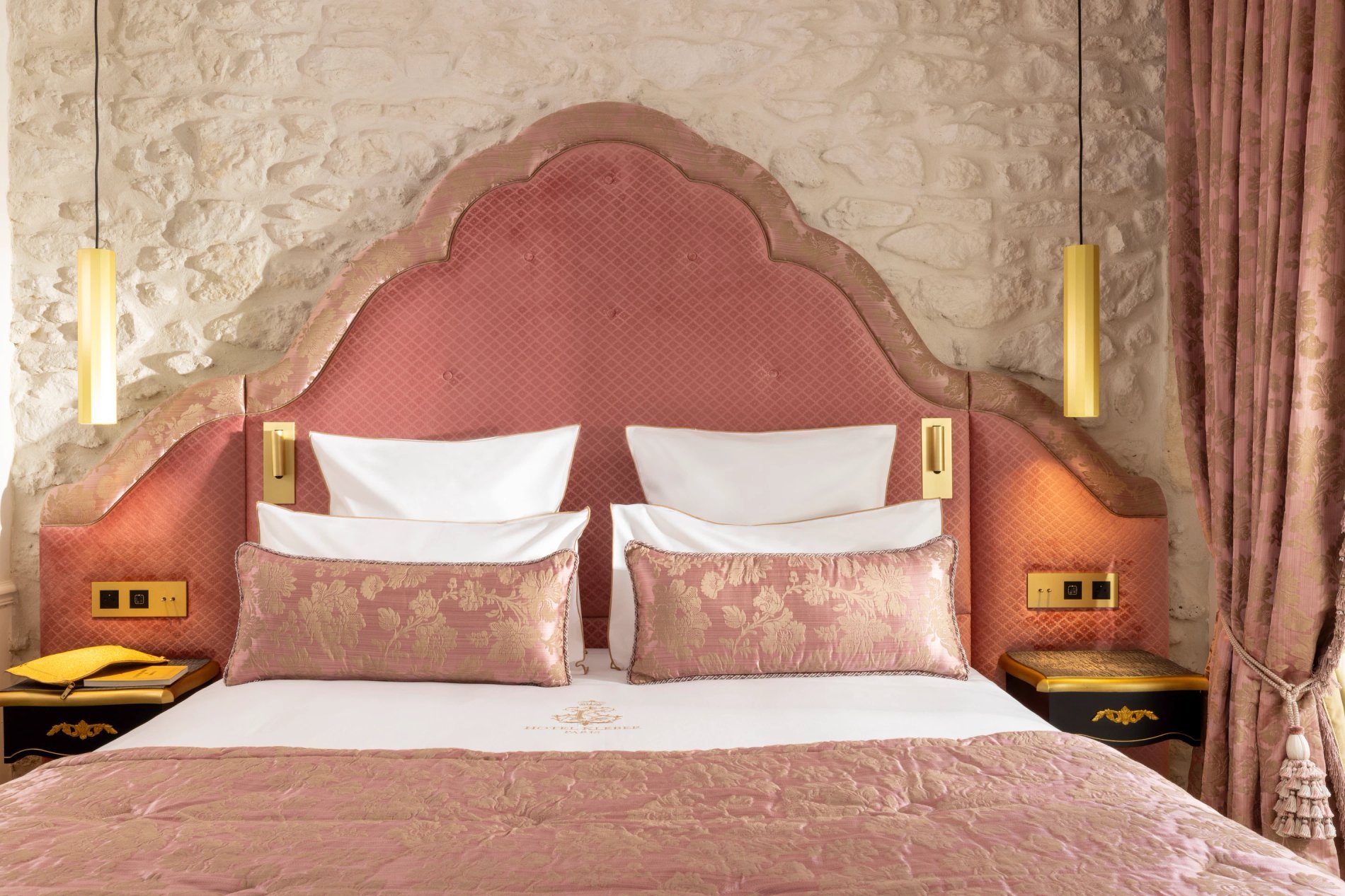 d33a85f9-10bc-47fa-95e3-e3275350f314