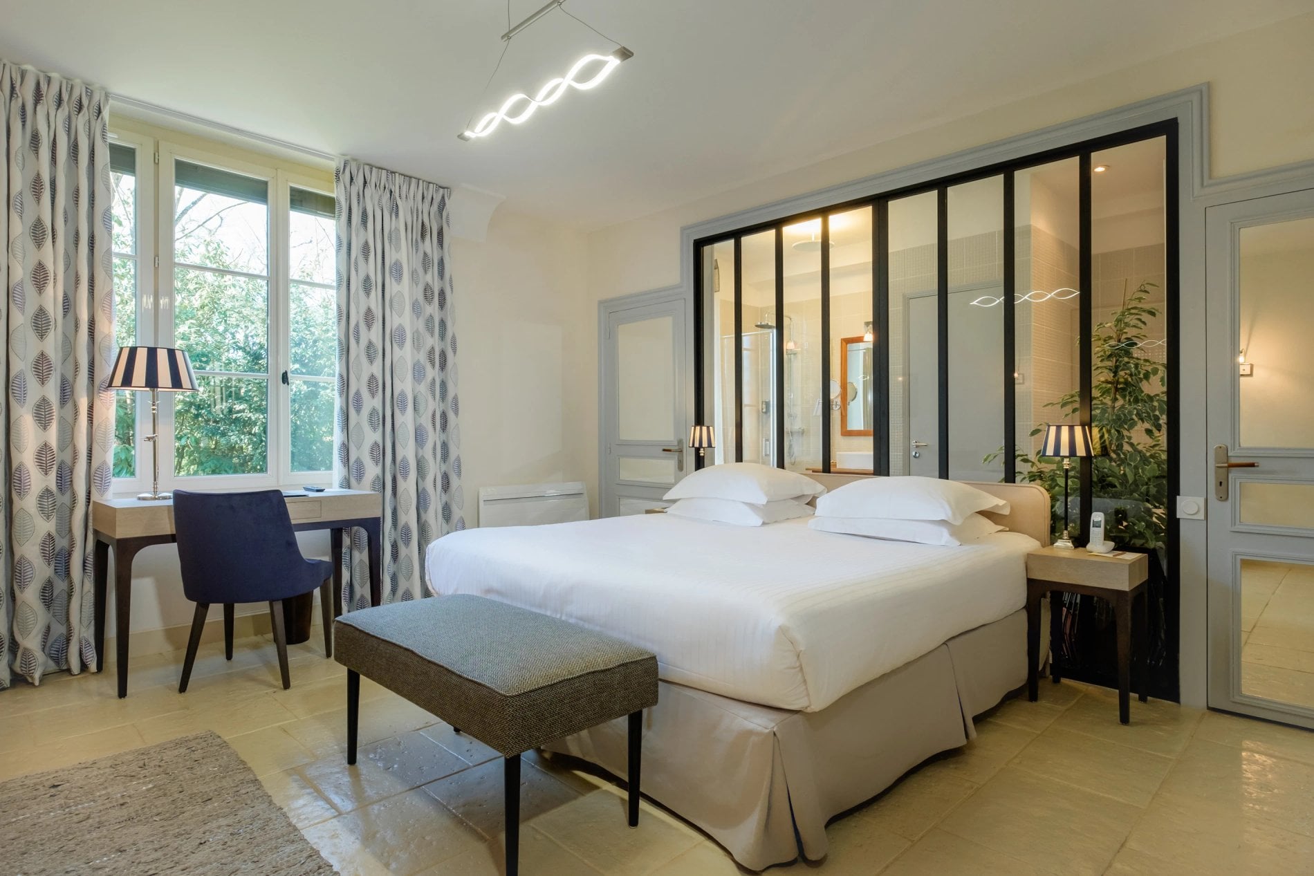 d3aba72f-5da4-4933-8a31-81f3b2fac37b