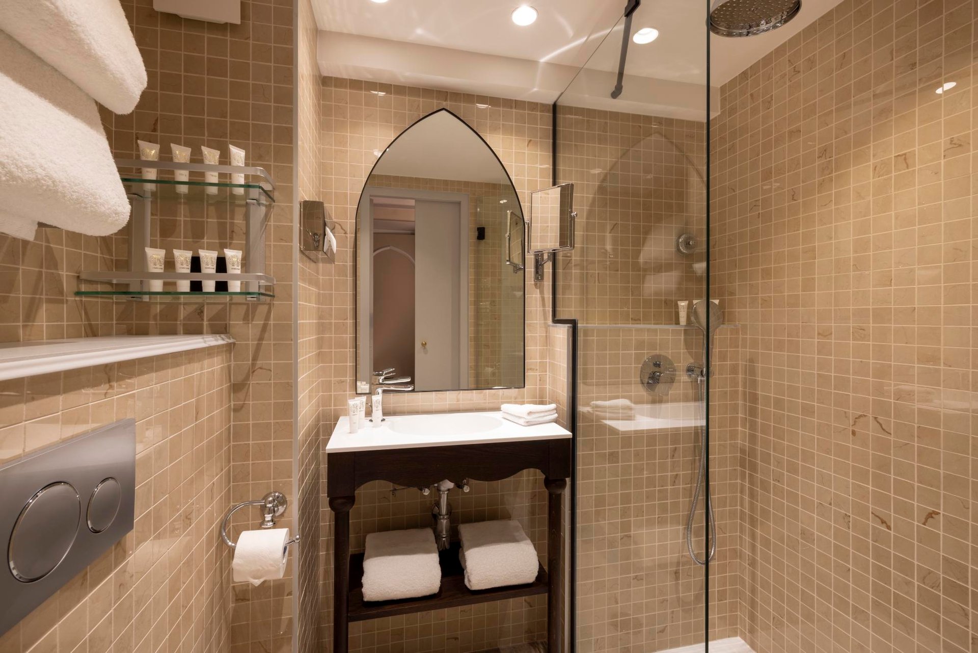 Maison Cardinal Furstemberg Airbnb Rent Appartment Bathroom