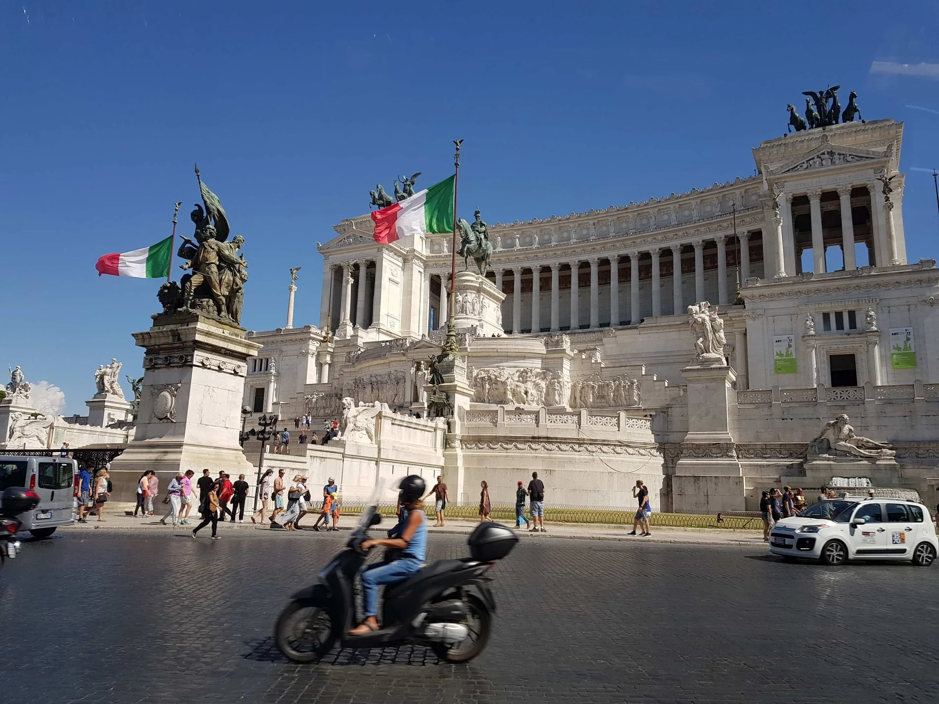 Piazza Venezia Rom 9 Hotel Cesari