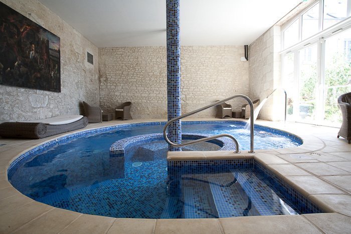 d5cf6715-0395-4622-8e7b-329b720cd793