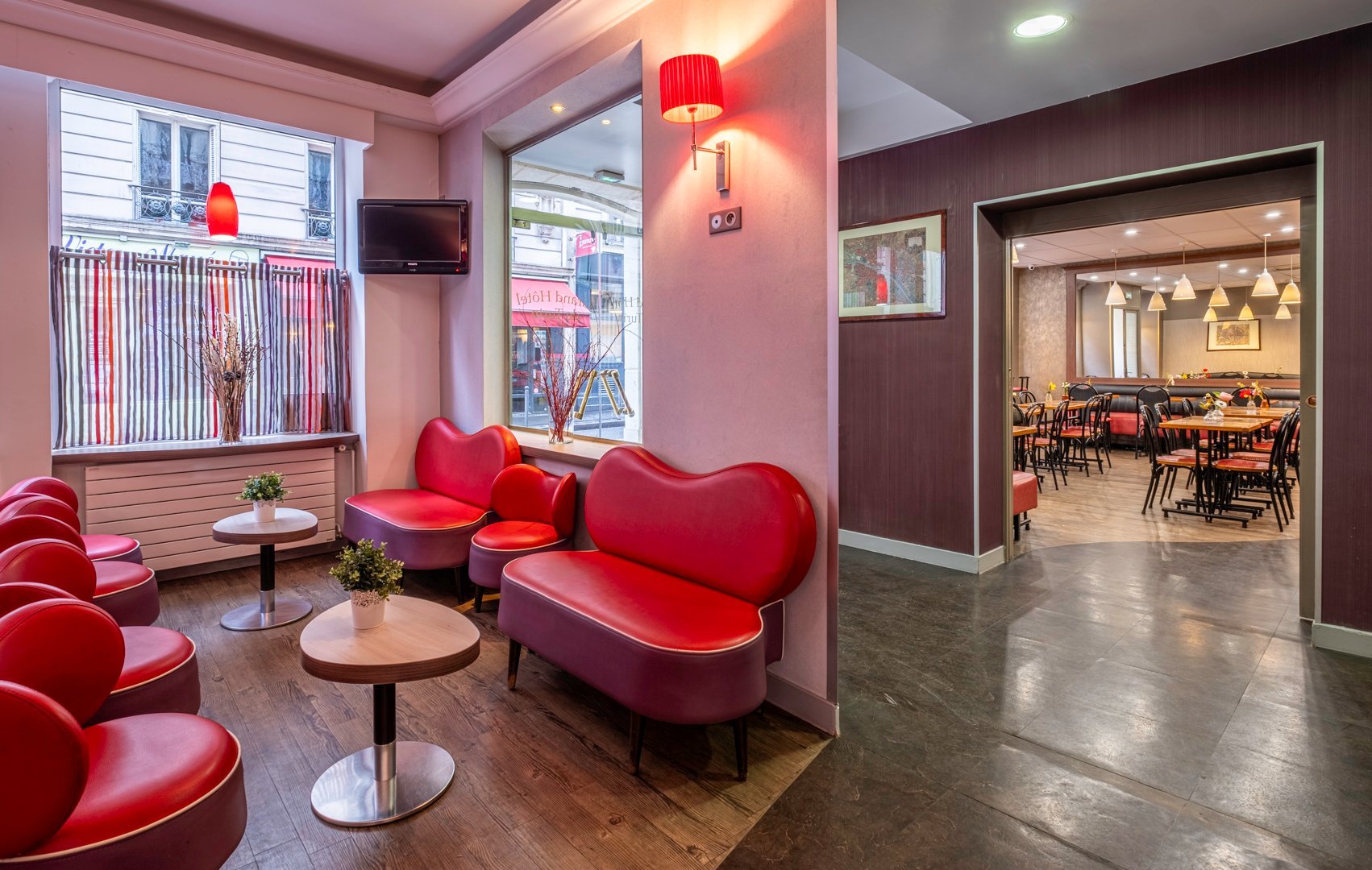 d6c22ffe-443f-42ee-9976-0626526d11ce