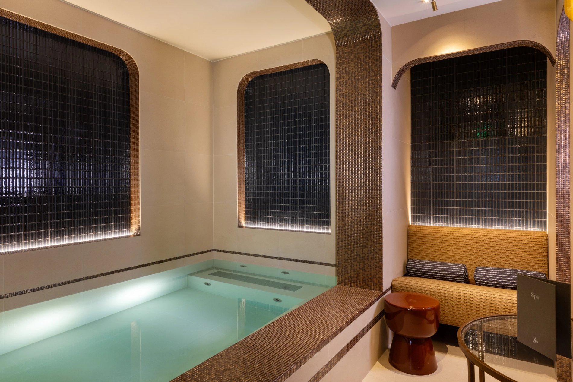 Hotel Aoriste Spa Pool