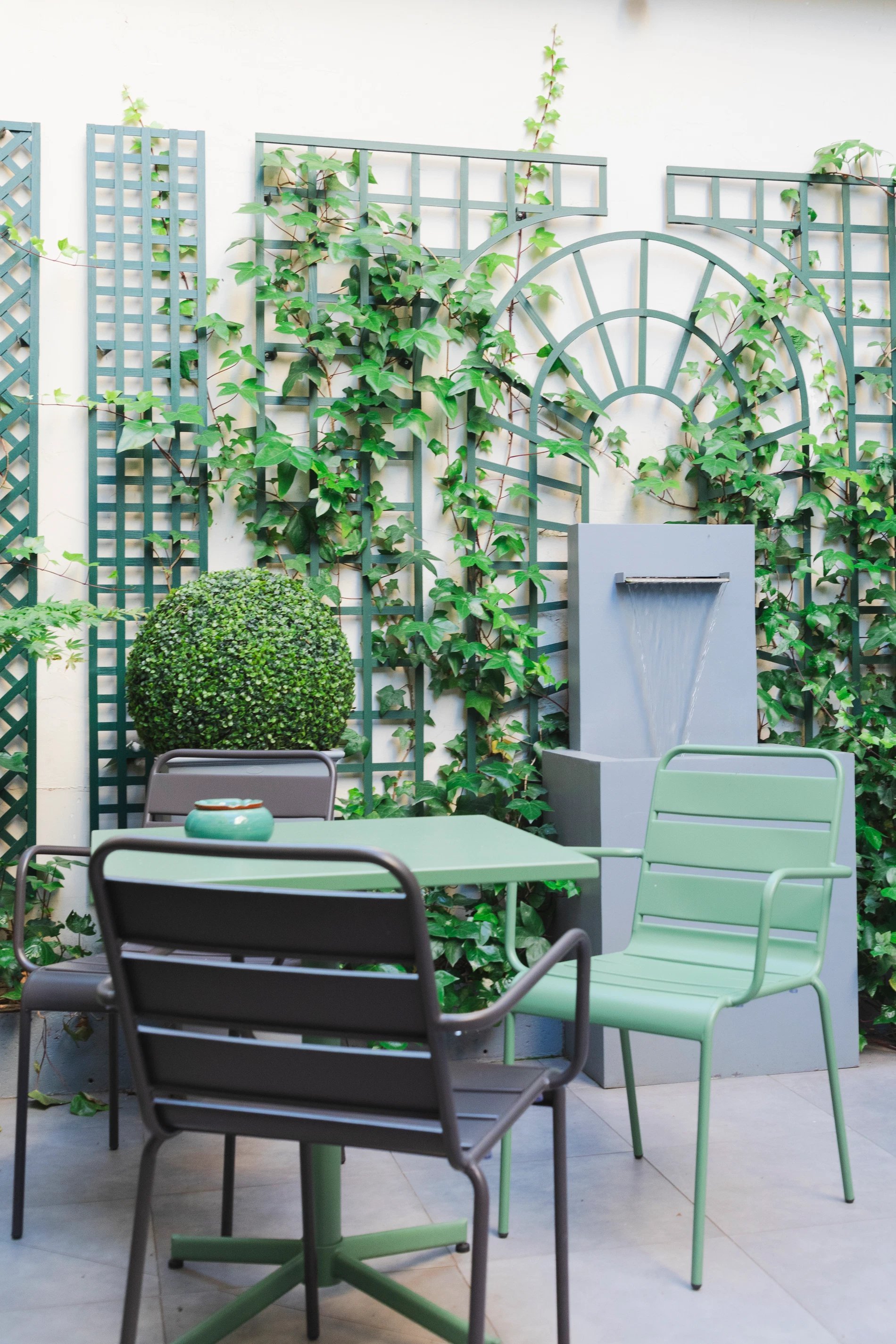 d7c1b11f-c98d-4a40-9eb2-2b0e431173ed