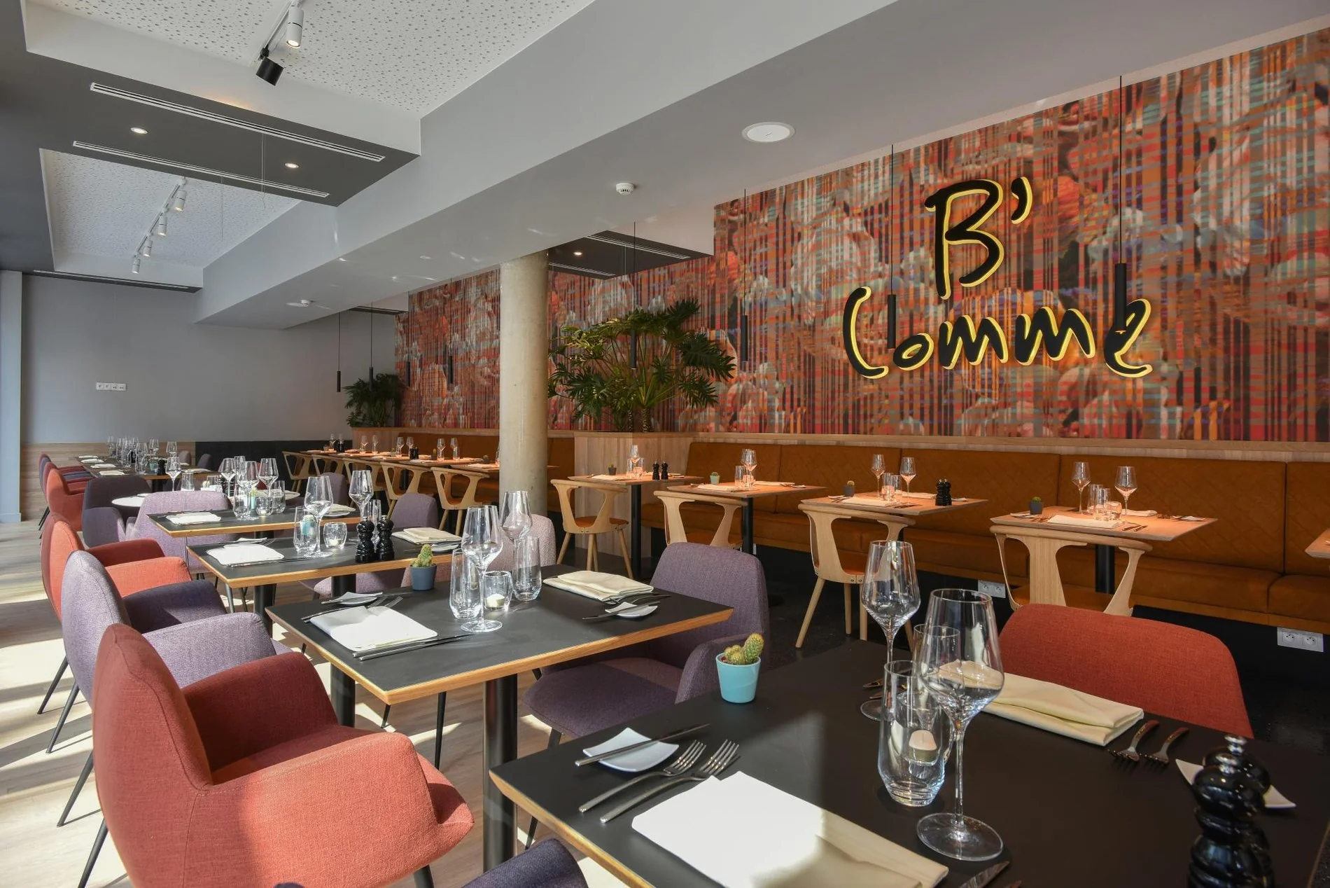 Salle du restaurant B’Comme à Louvain-la-Neuve