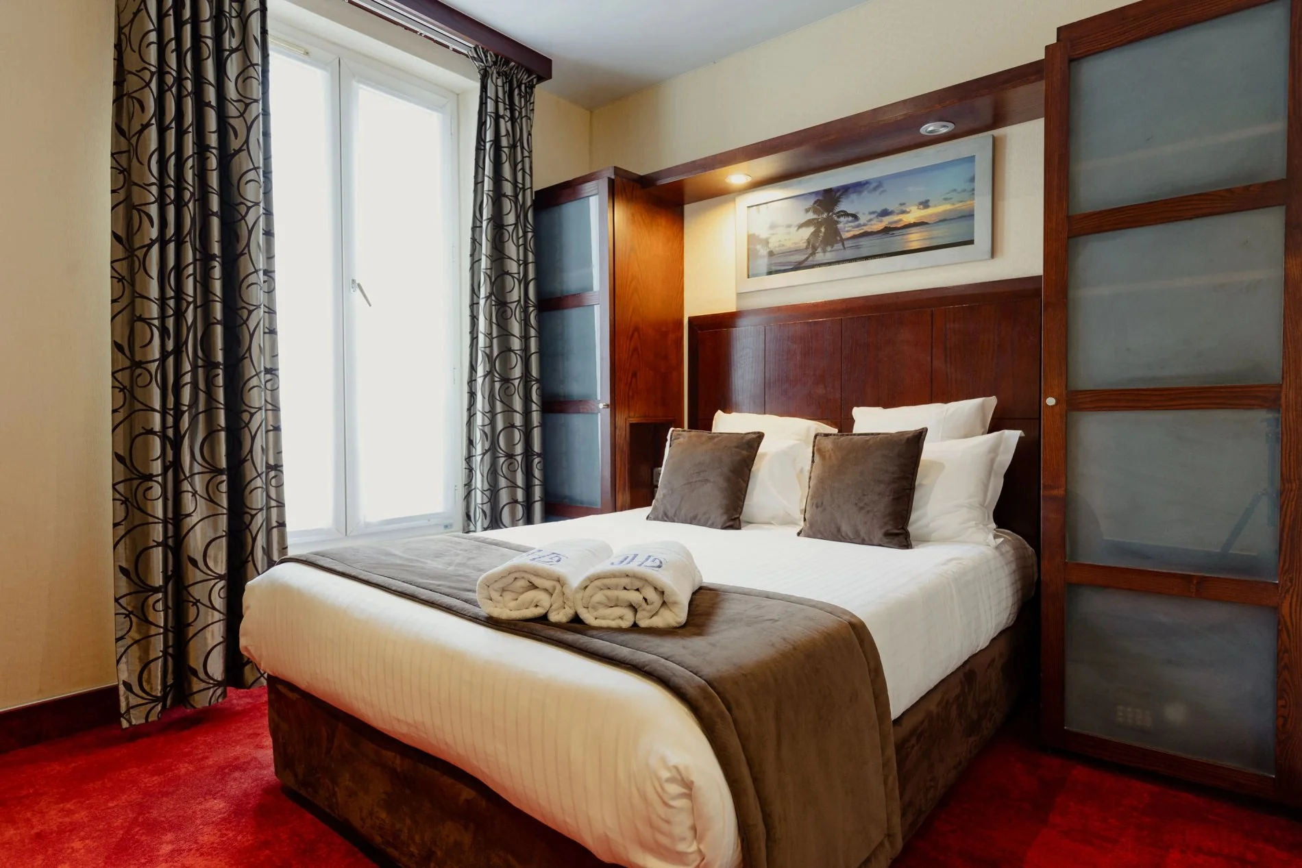 d833d30c-31eb-4c02-996d-e8d7e94950a8