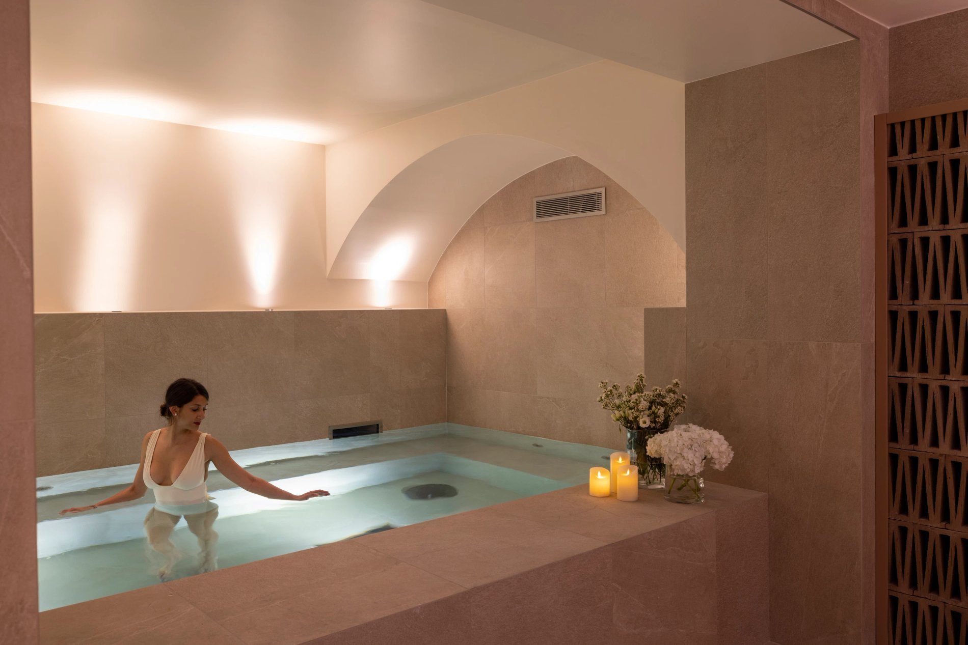 Hôtel Toujours Spa Pool