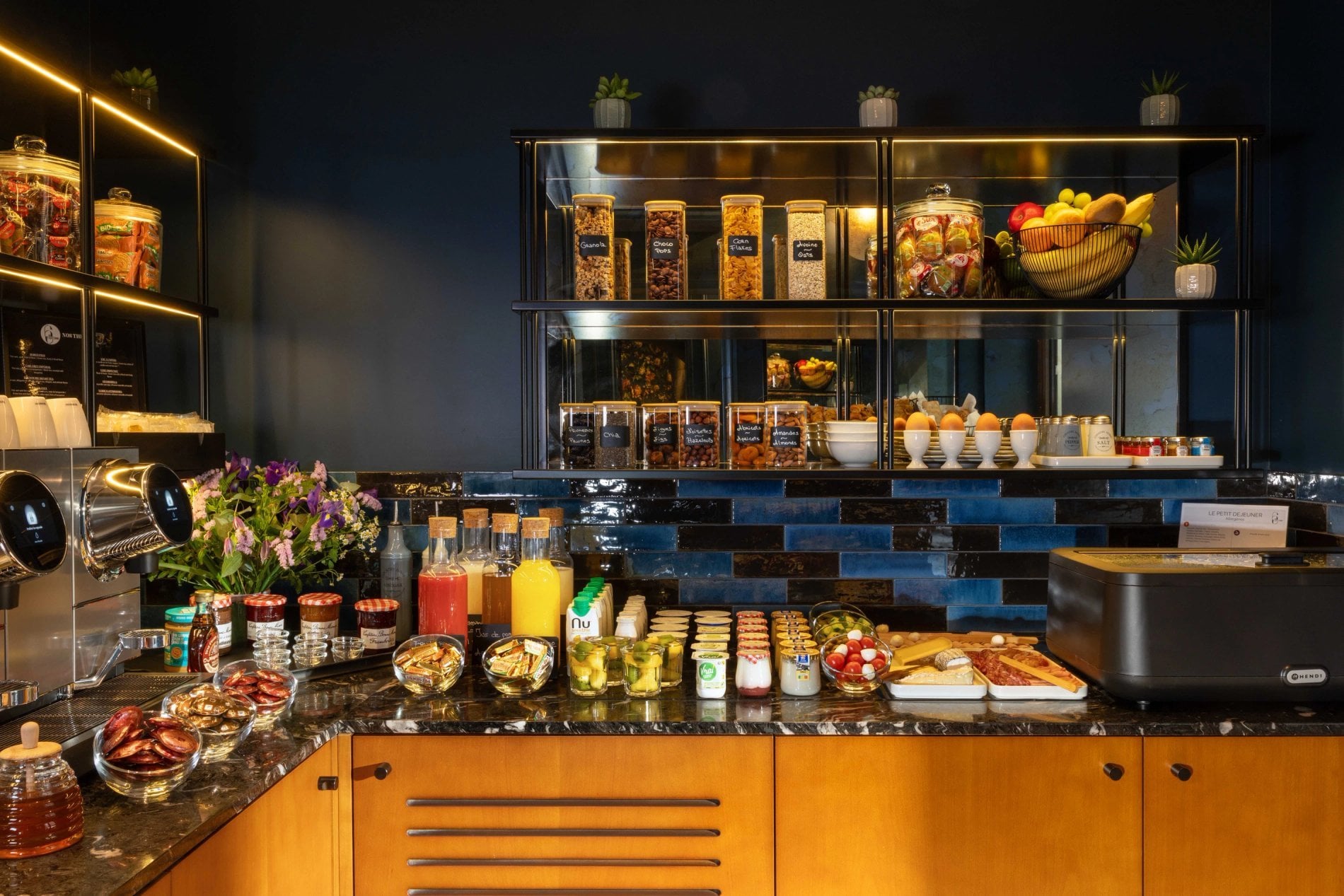 d88c06b6-39d6-465f-b2e5-8ffd94b3fb46