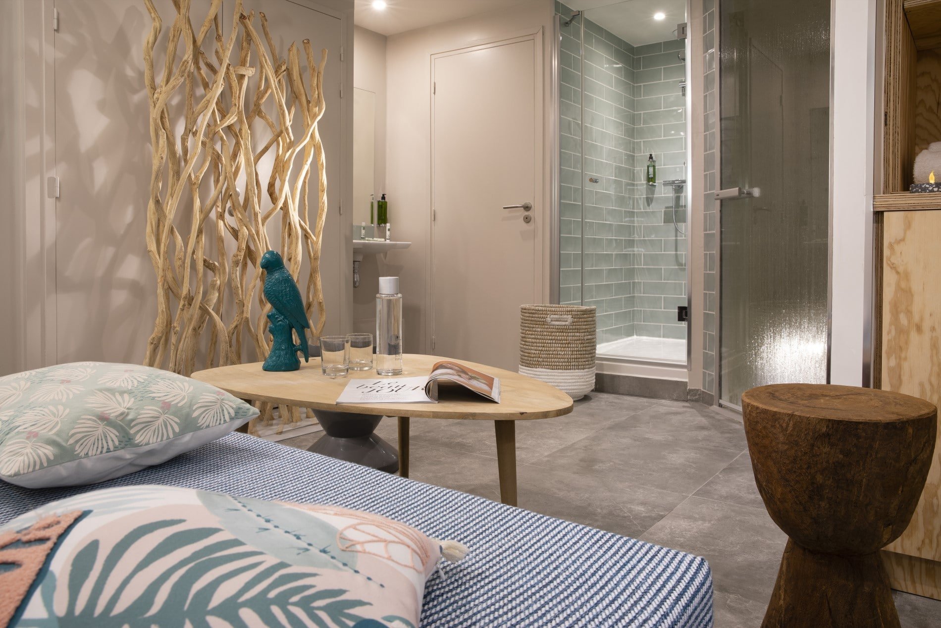 d8977a50-8fd3-423b-987e-7bd5e53c6c14