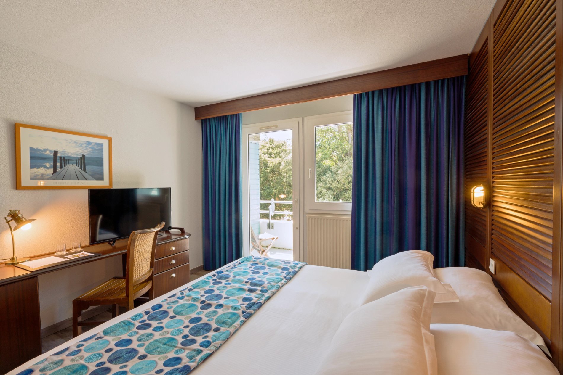 d8e3a1bf-615a-4a0b-94c5-6d958eafd005