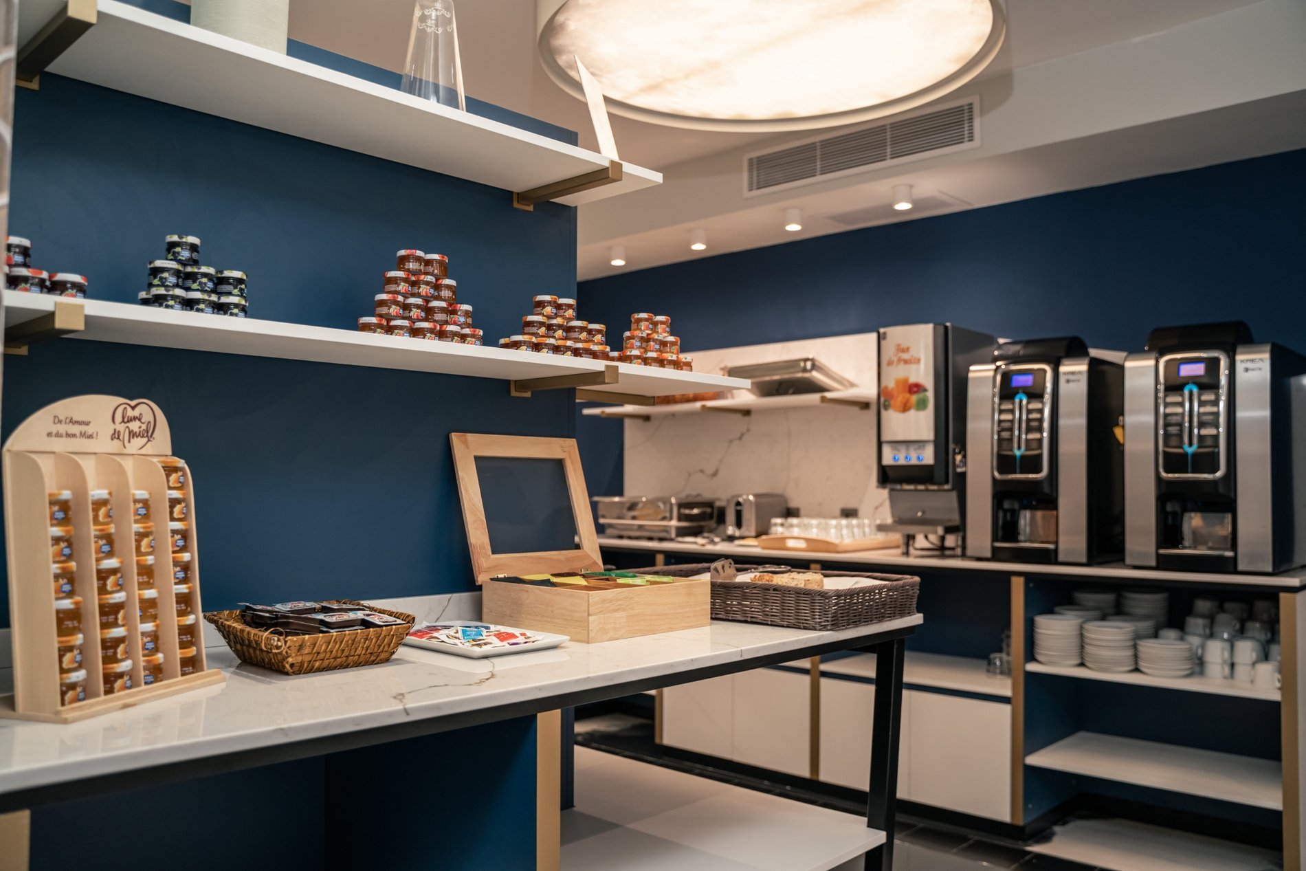 d90cef99-ca63-40a0-8ea9-a85e2e992e98