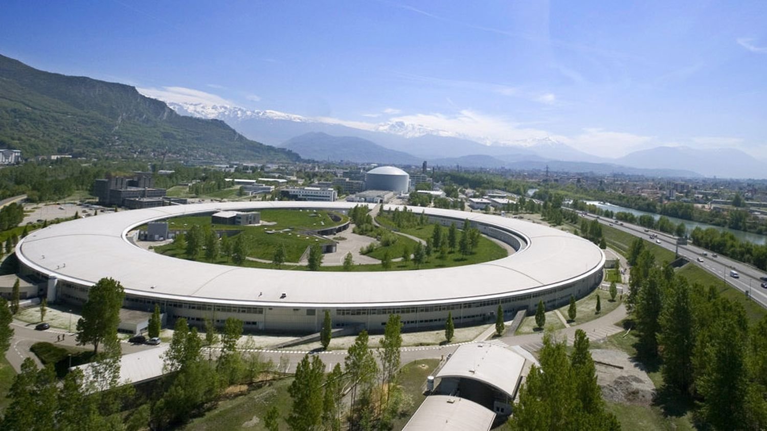 Hôtel Les Trois Roses | Meylan