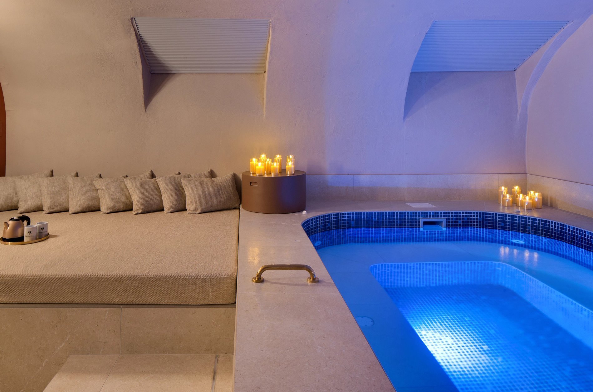 db7d73d0-3cd8-4602-a4a5-44f16107bef2