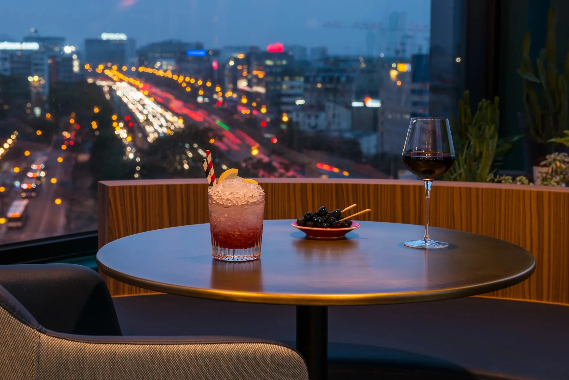 Hôtel Maison Montmartre Paris Les Puces**** | Paris | Station M | Bar Rooftop