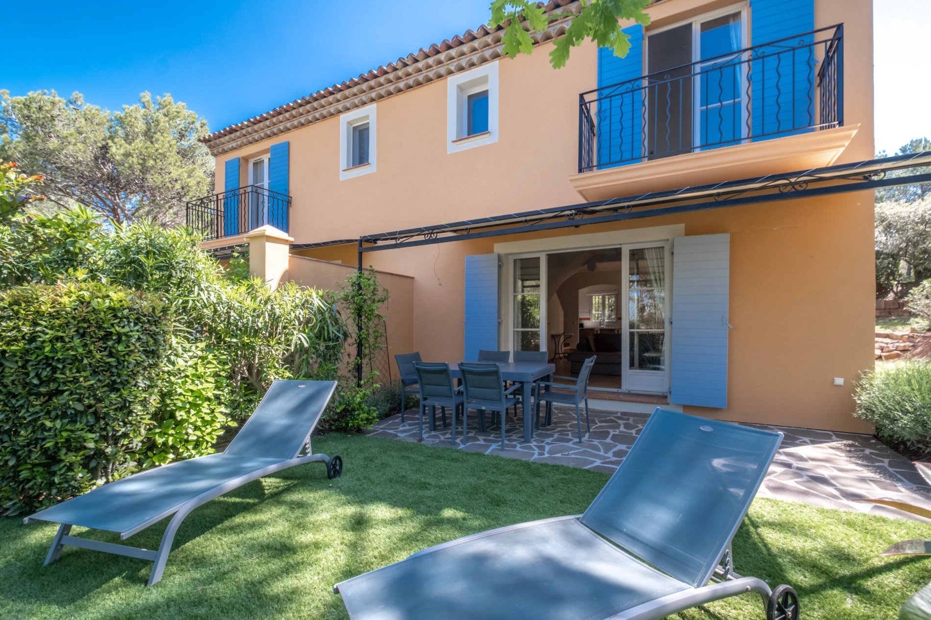 dc0e0d1e-0dc5-4802-ab8c-5ae613e4e691