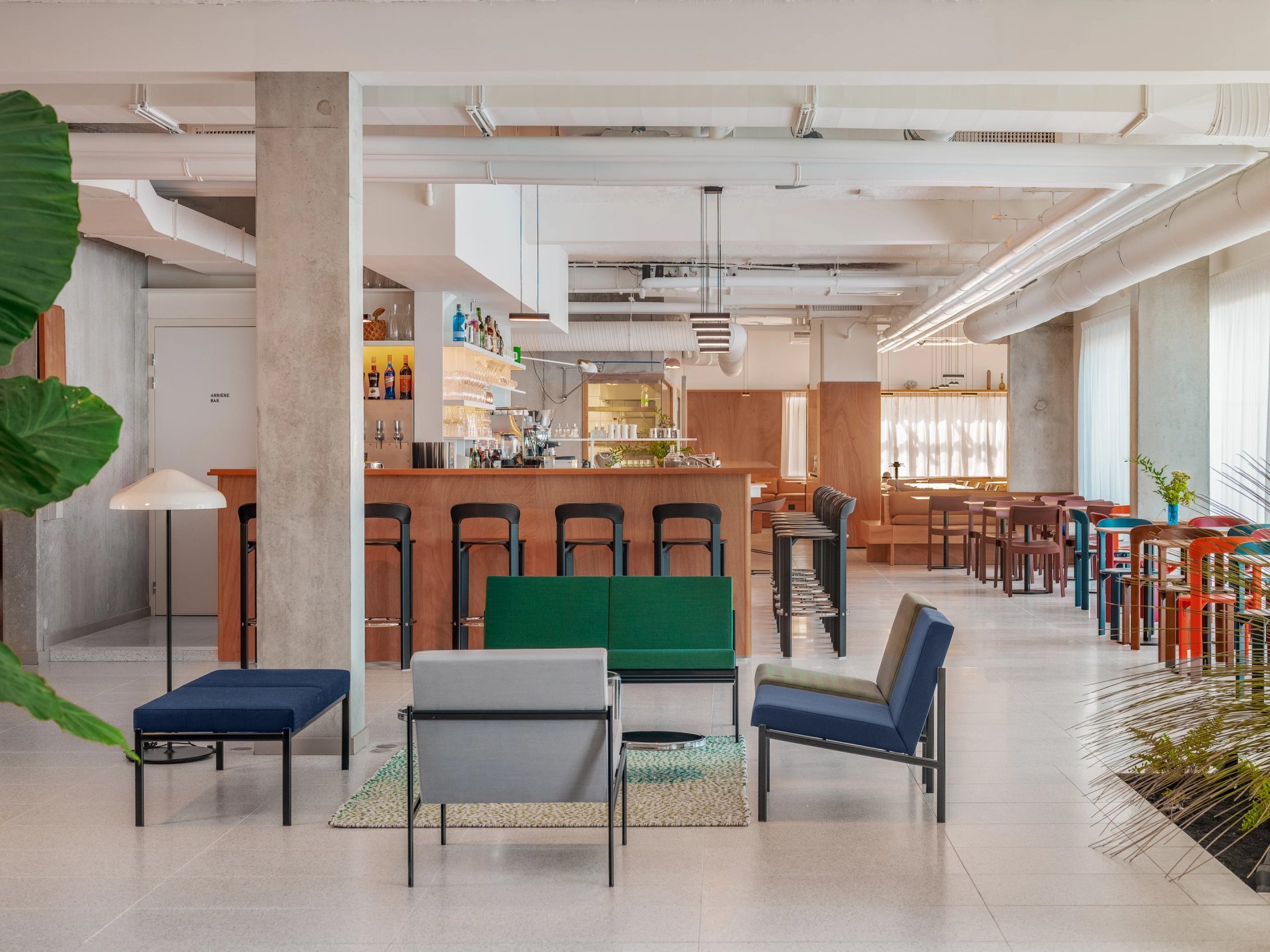 dc0e5cdb-f424-4a64-bc8f-05e331407753