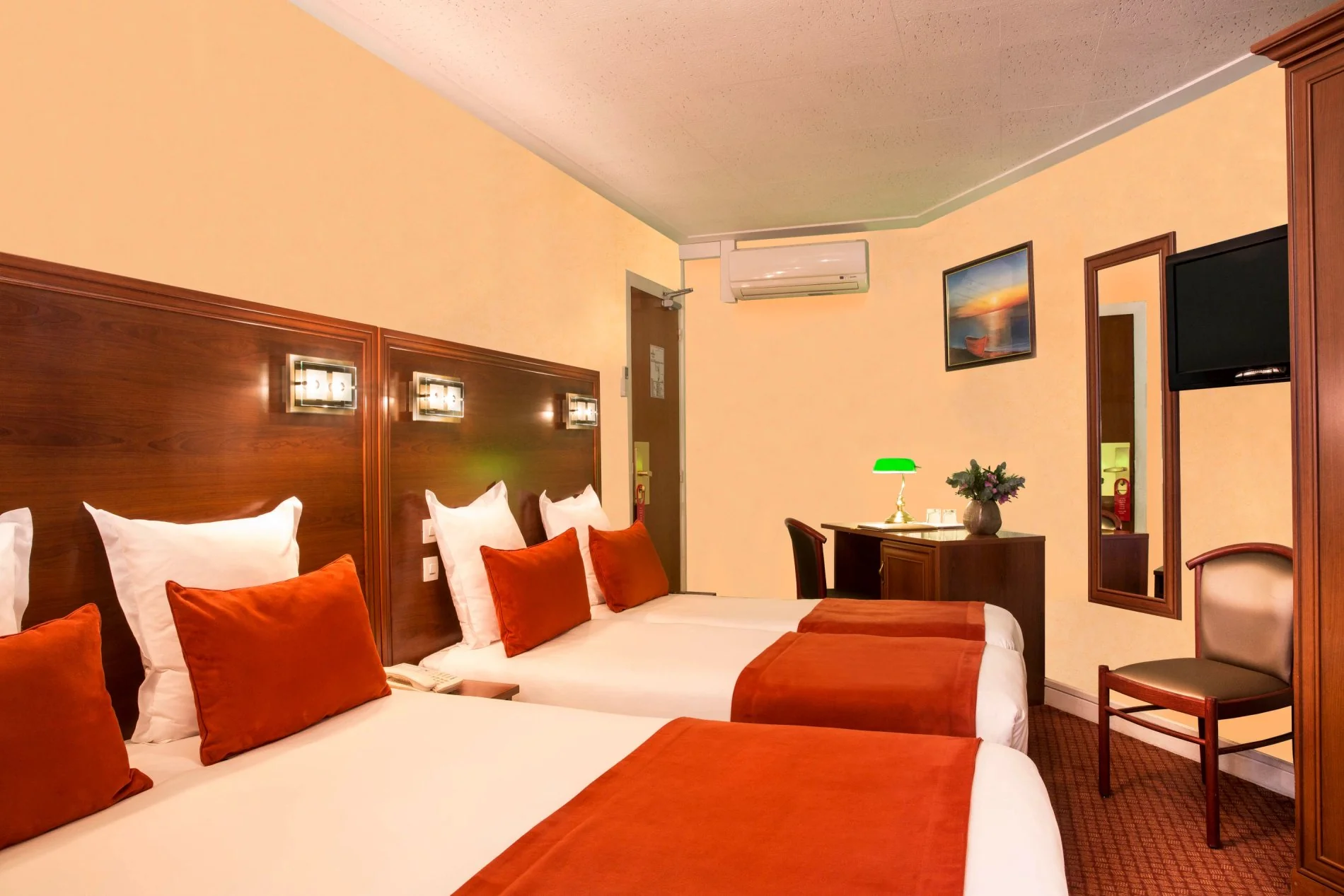 Chambre de 22m² Hôtel Terminus Lyon